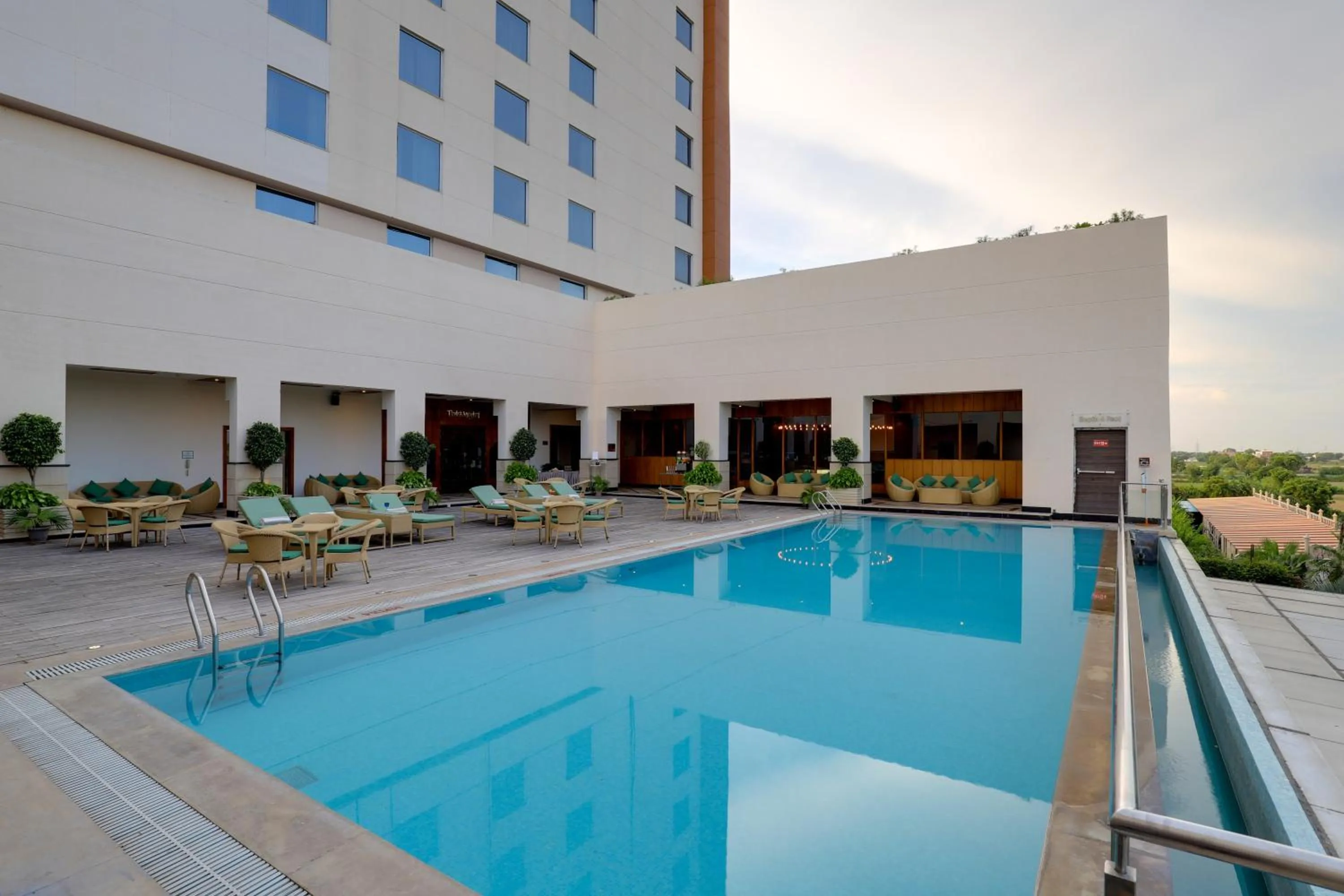 Swimming pool in Saura Hotel, Agra - A Club Mahindra Associate