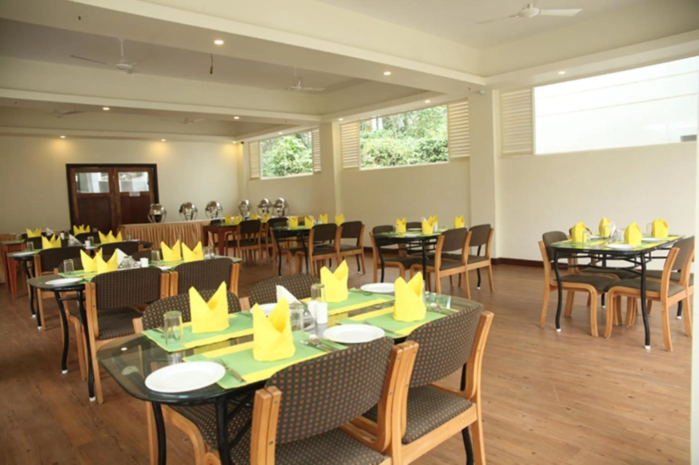 Restaurant/places to eat in Peppervine Hotel