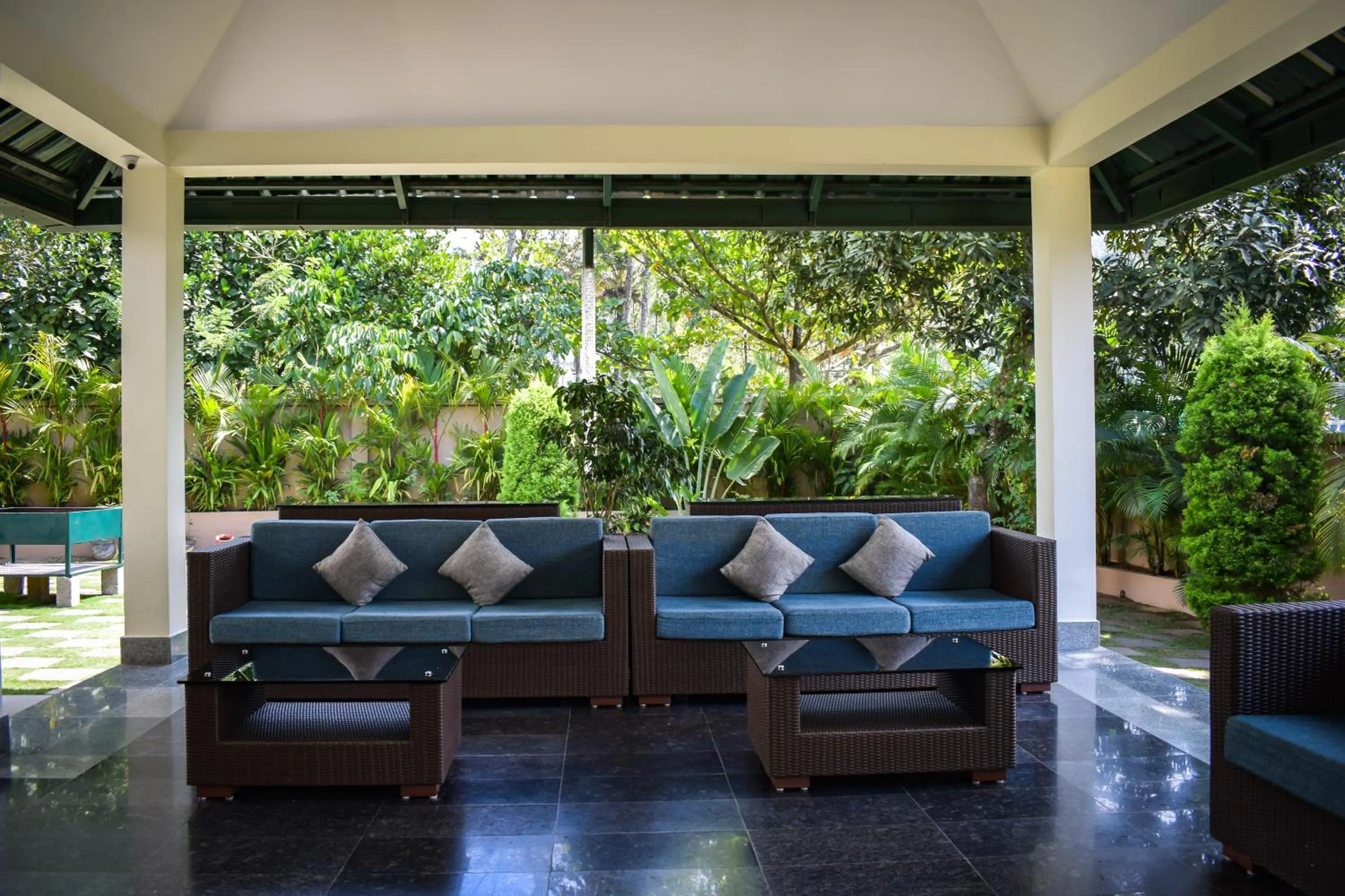 Lobby or reception in Peppervine Hotel