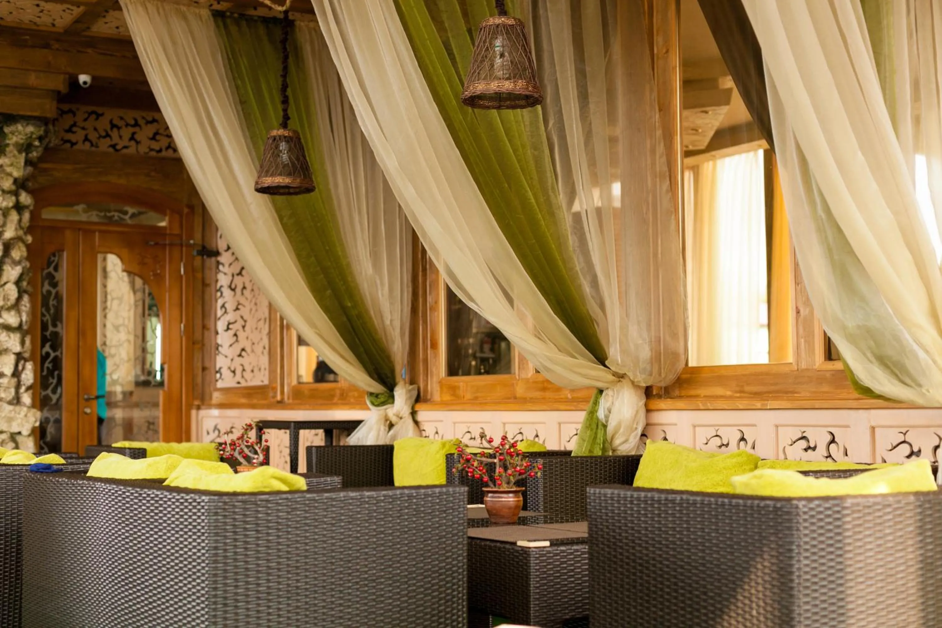 Communal lounge/ TV room in Iberia Palace Hotel