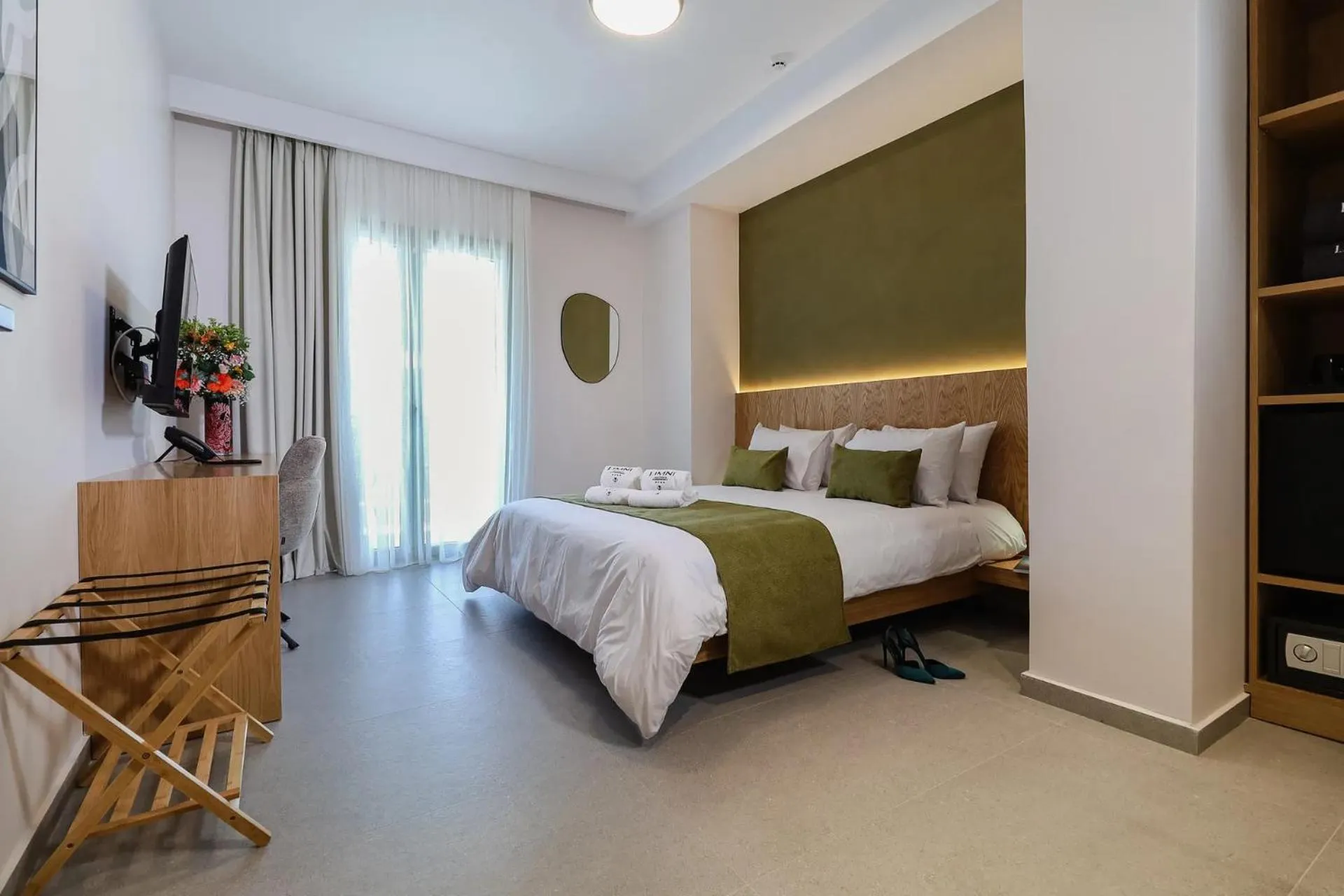 Bed in LIMNI Boutique Experience Evia