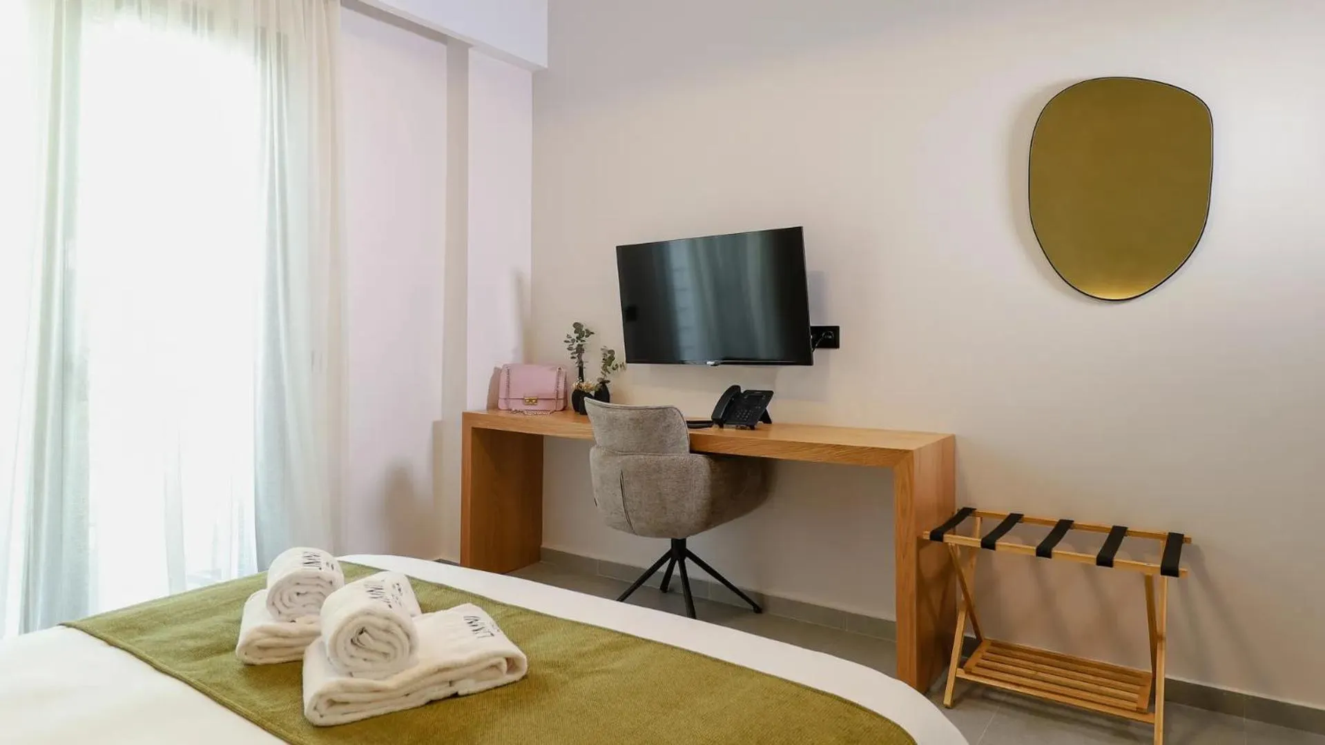 Bed in LIMNI Boutique Experience Evia