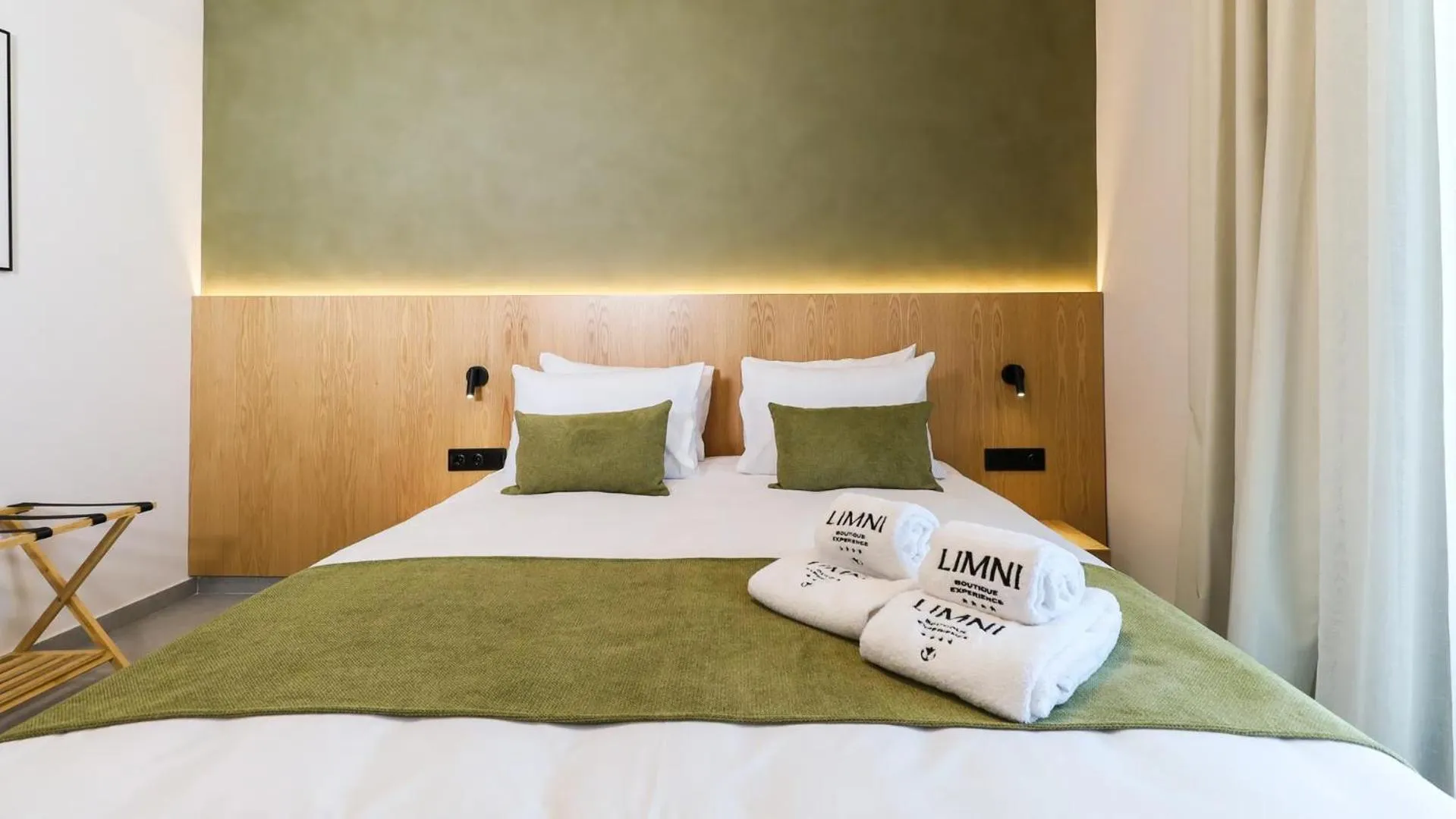 Bed in LIMNI Boutique Experience Evia