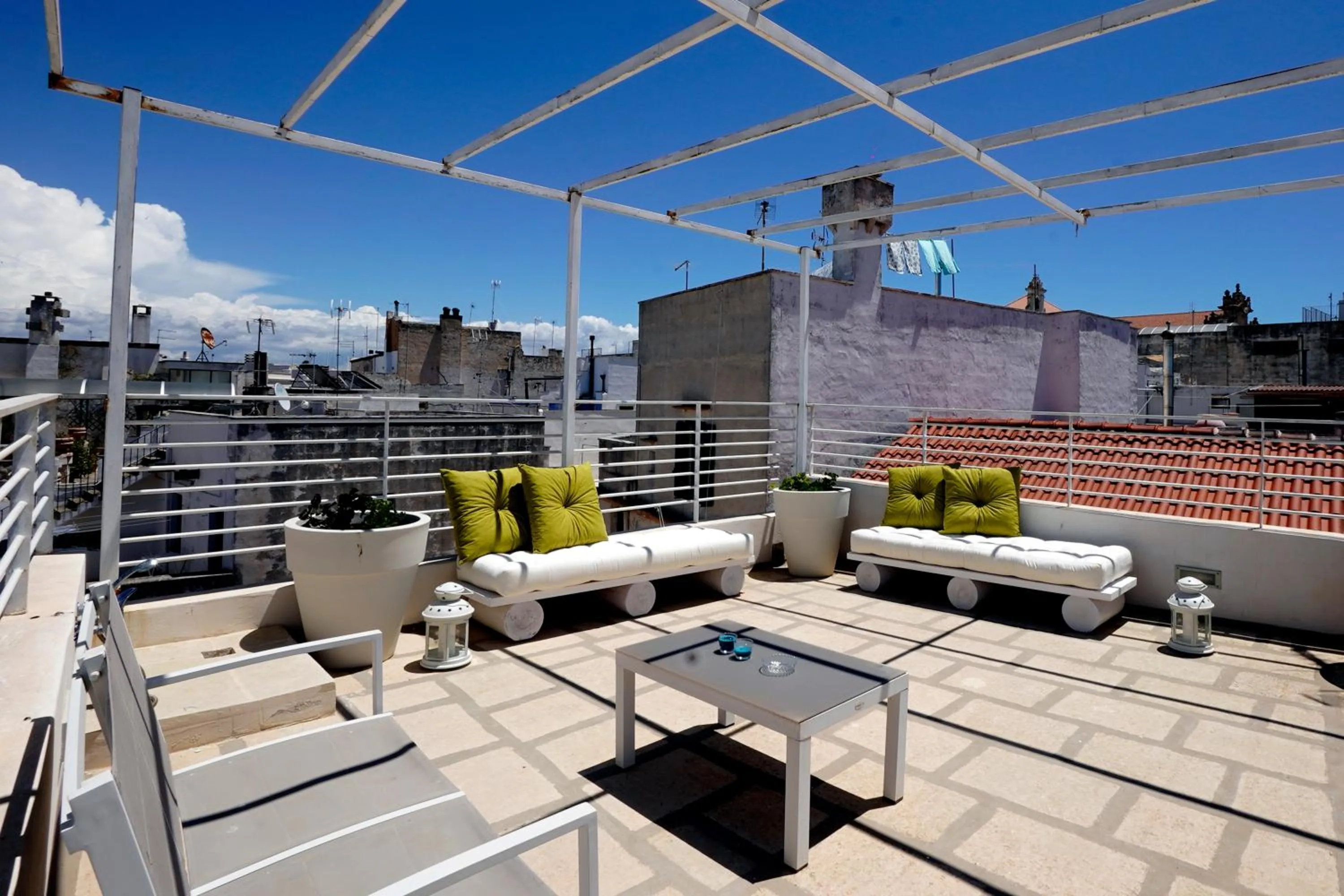 Solarium in Elamar Rooms & Apartment