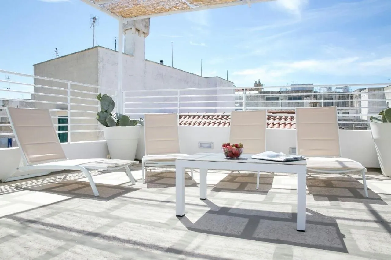 Day in Elamar Rooms & Apartment