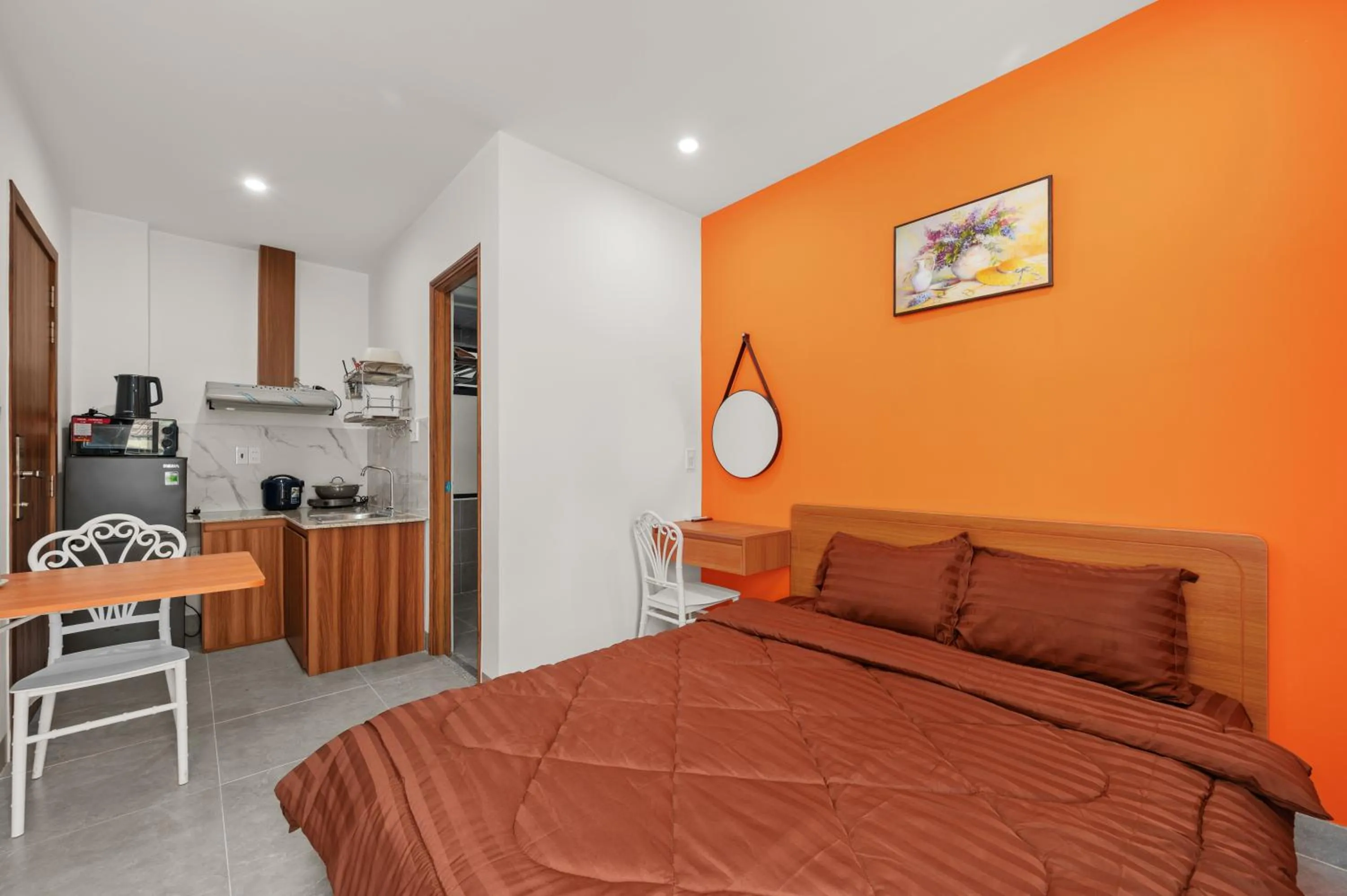 Bedroom, Bed in Saluton House