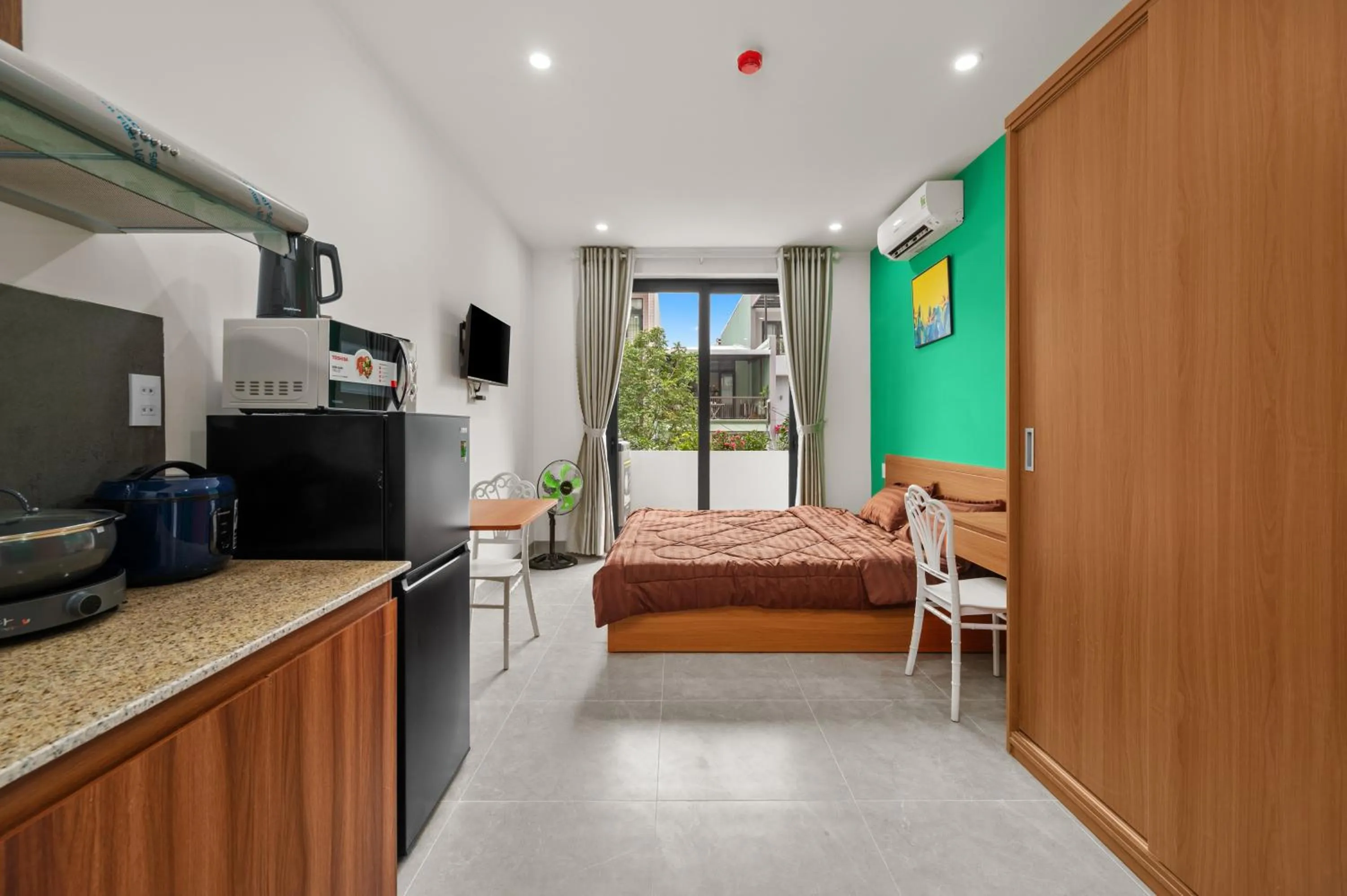 Bed in Saluton House