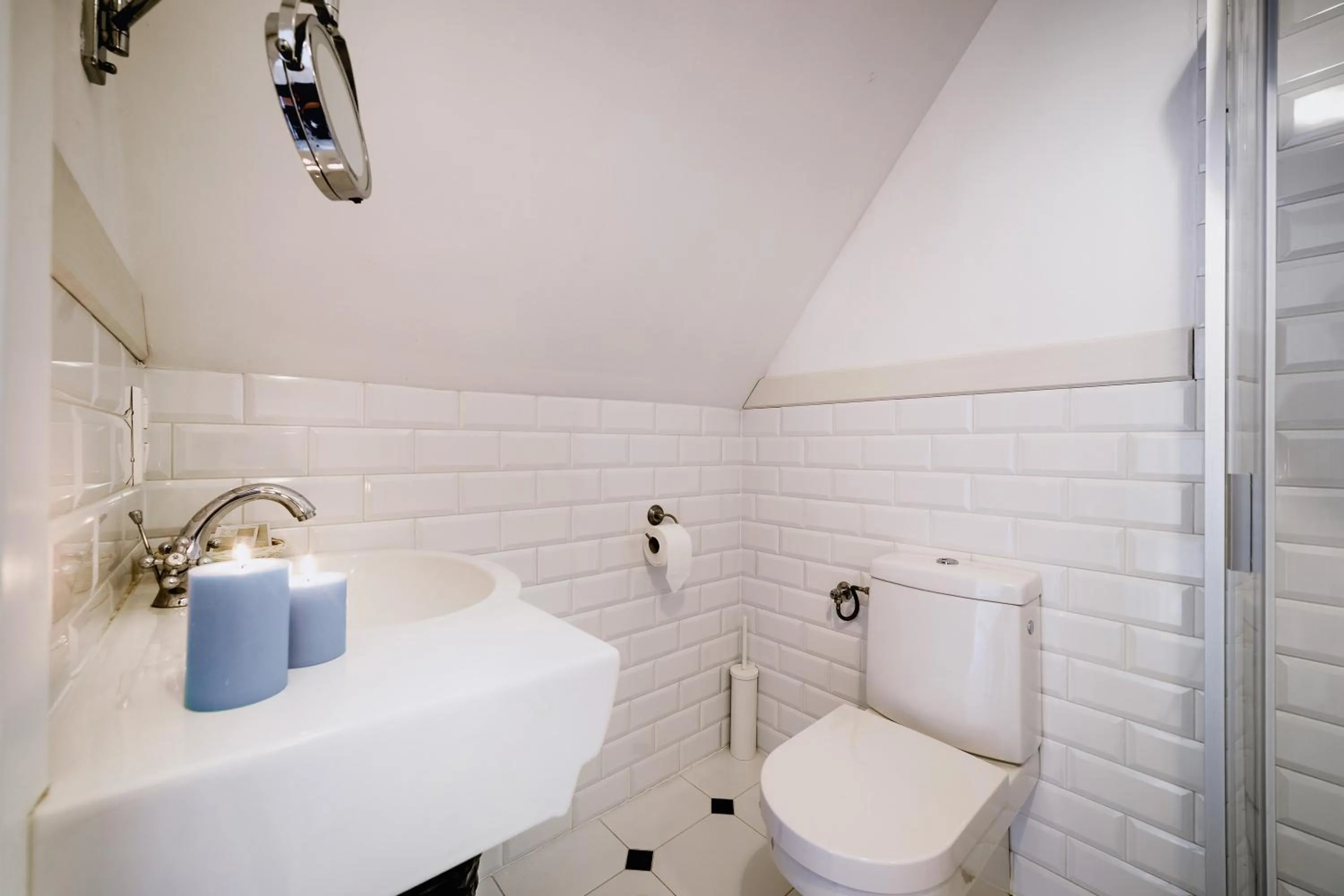 Shower in Stare Sady Chillout Rooms "Pod Jabłoniami"