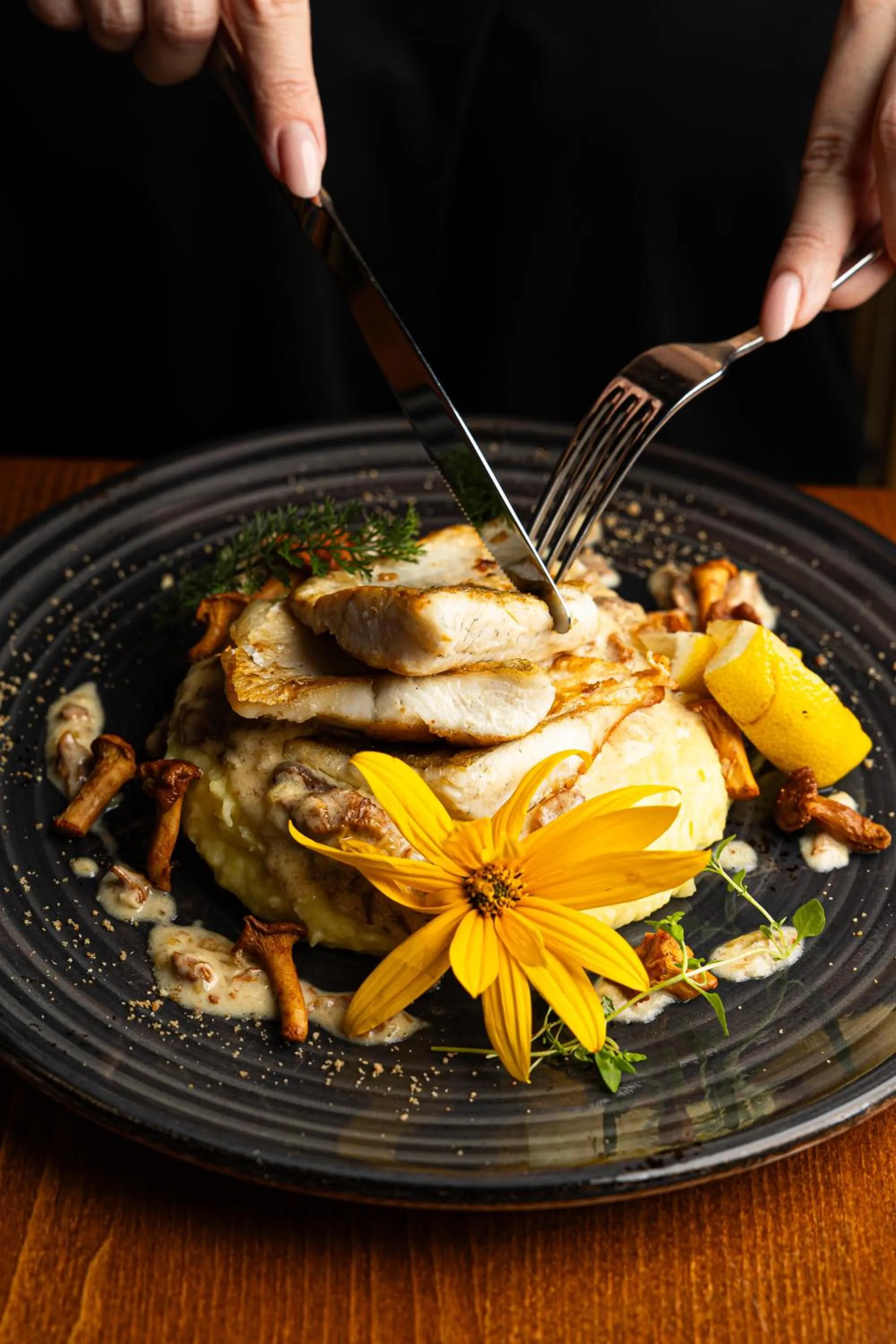 Restaurant/places to eat in Stare Sady Chillout Rooms "Pod Jabłoniami"