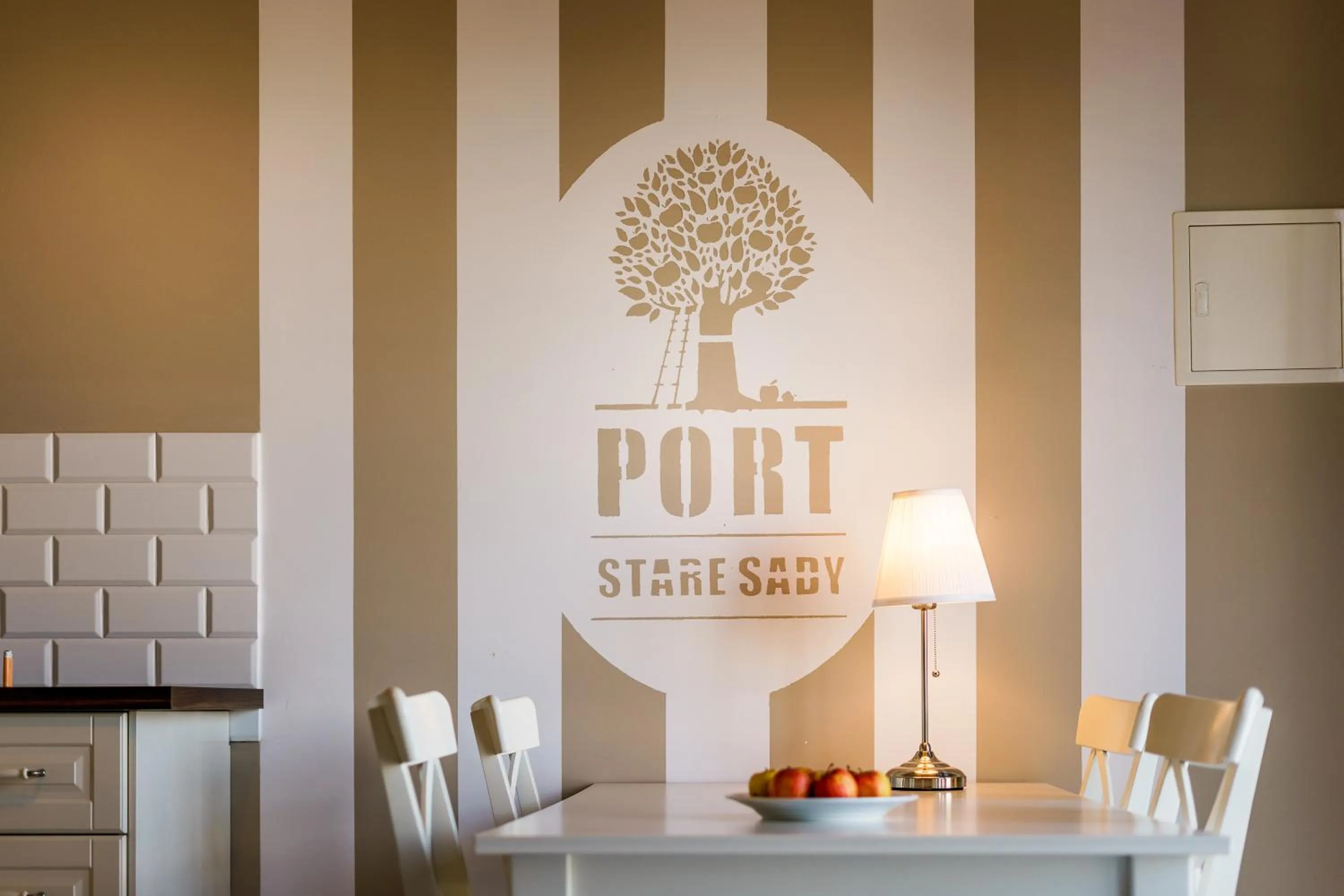 Kitchen or kitchenette in Stare Sady Chillout Rooms "Pod Jabłoniami"