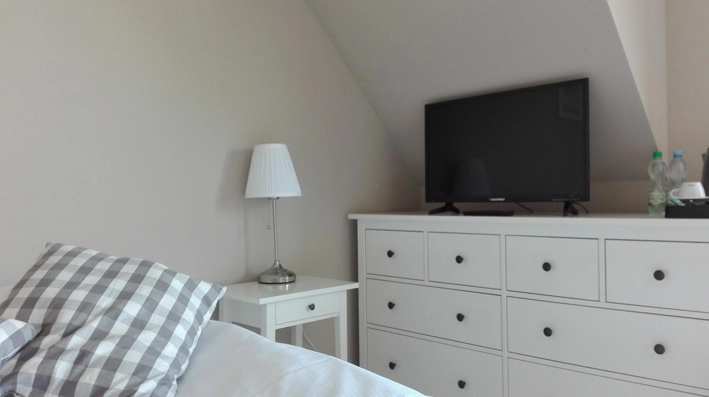 Photo of the whole room, Bed in Stare Sady Chillout Rooms "Pod Jabłoniami"