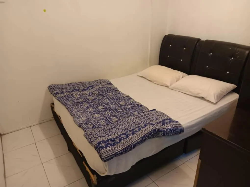 Bed in Cool view budget hotel