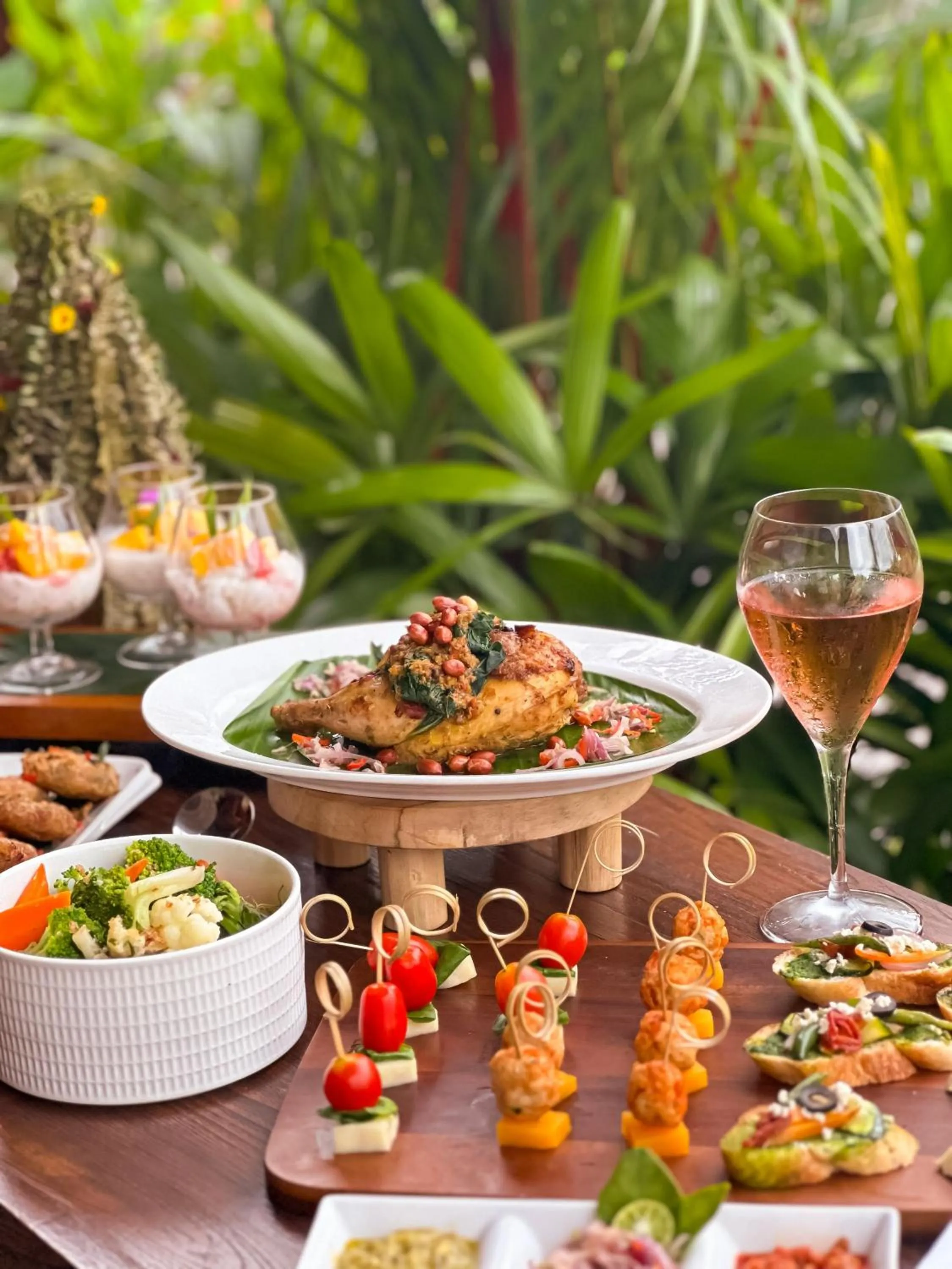 Food and drinks in Anumana De Suite