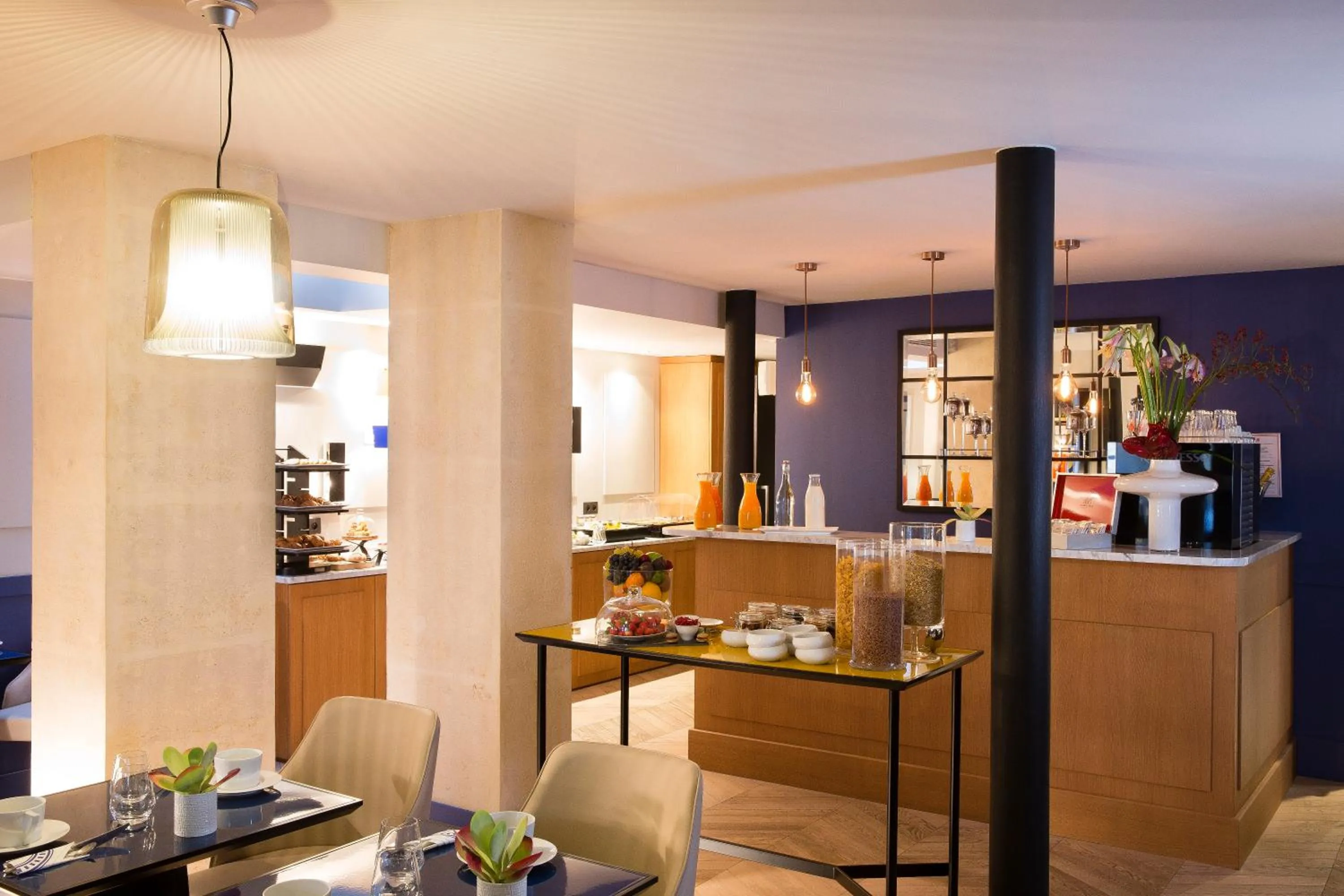 Continental breakfast in Les Matins de Paris & Spa