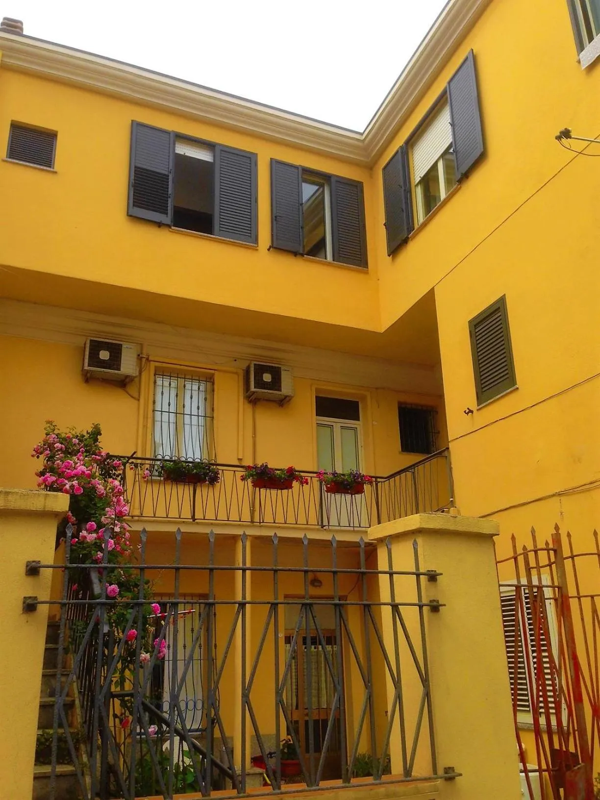 Property building in B&B Maison Rosetta IUN-E4948