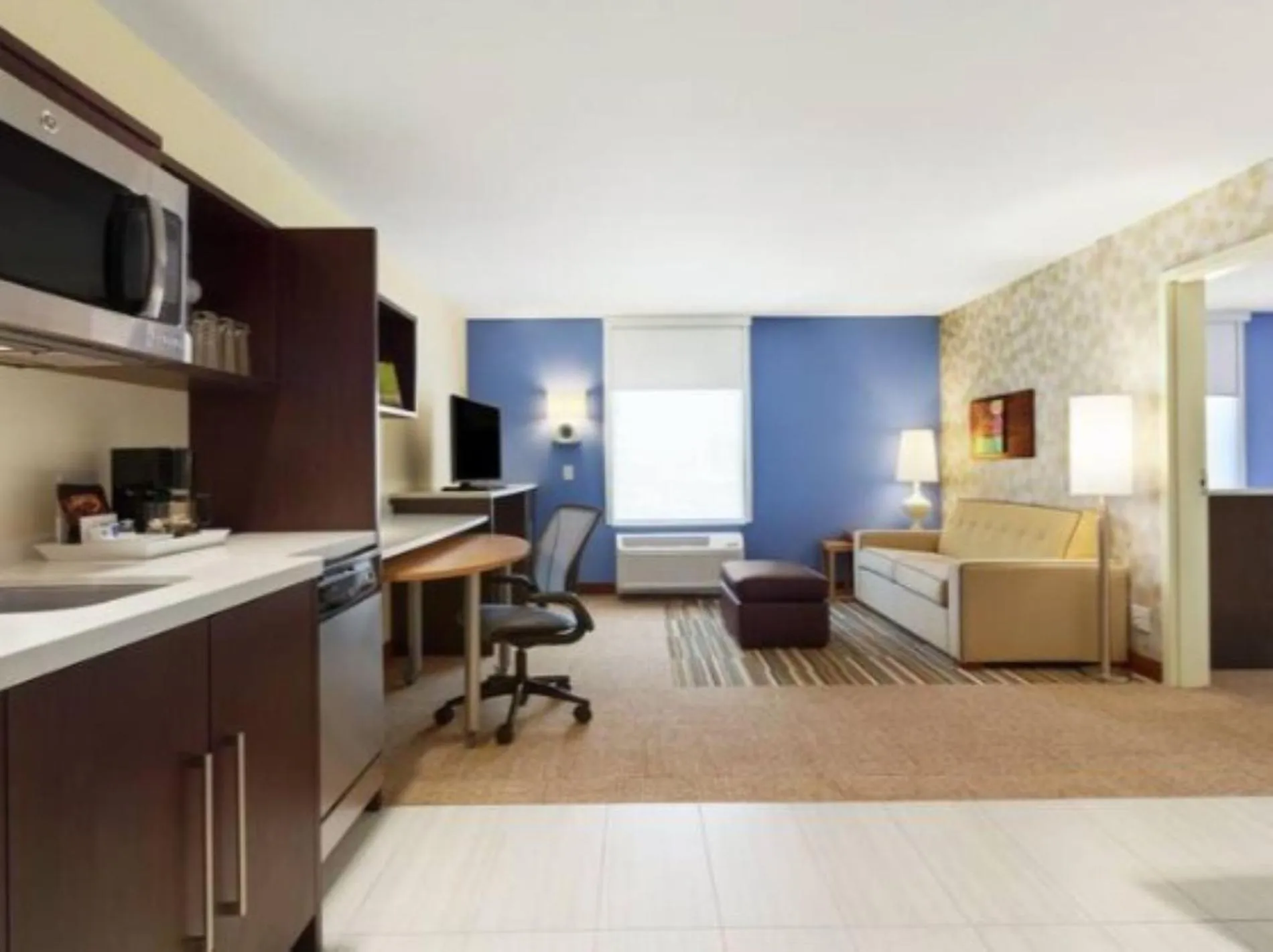 Living room in Home2 Suites by Hilton San Angelo