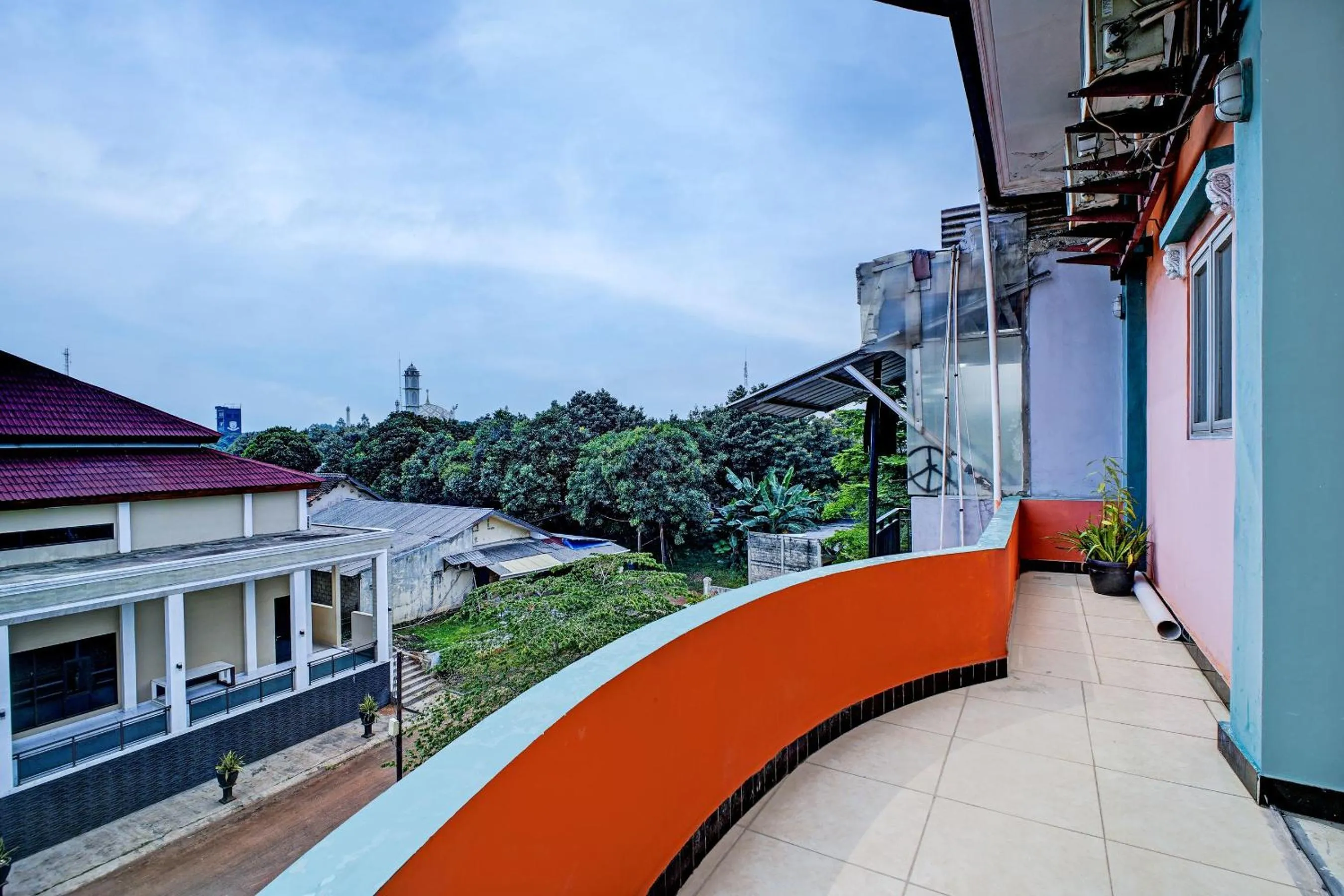 Balcony/Terrace in Hotel O Depok near Bhayangkara BRIMOB Hospital Formerly Hotel Mutiara Kelapa Dua Depok