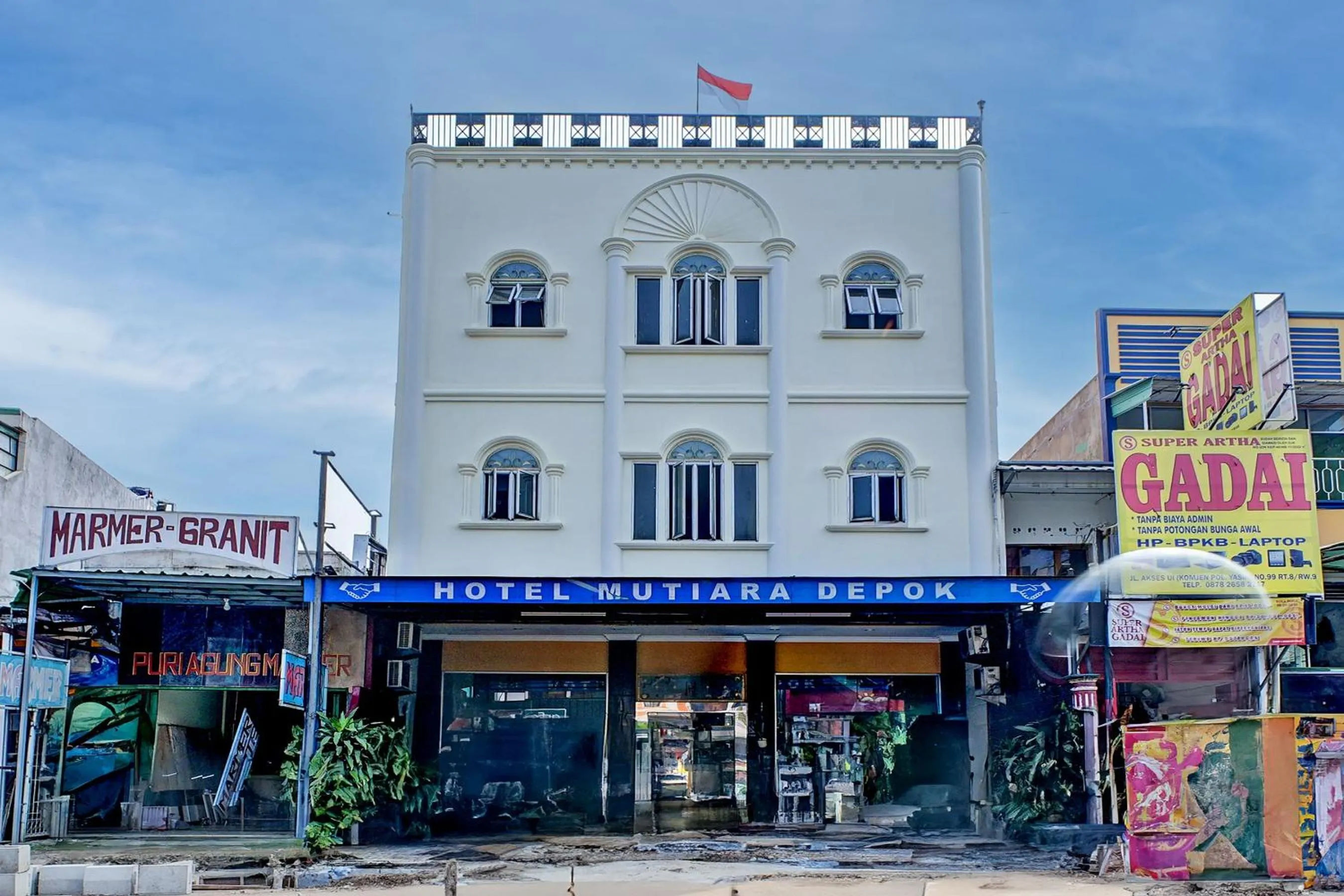 Hotel O Depok near Bhayangkara BRIMOB Hospital Formerly Hotel Mutiara Kelapa Dua Depok