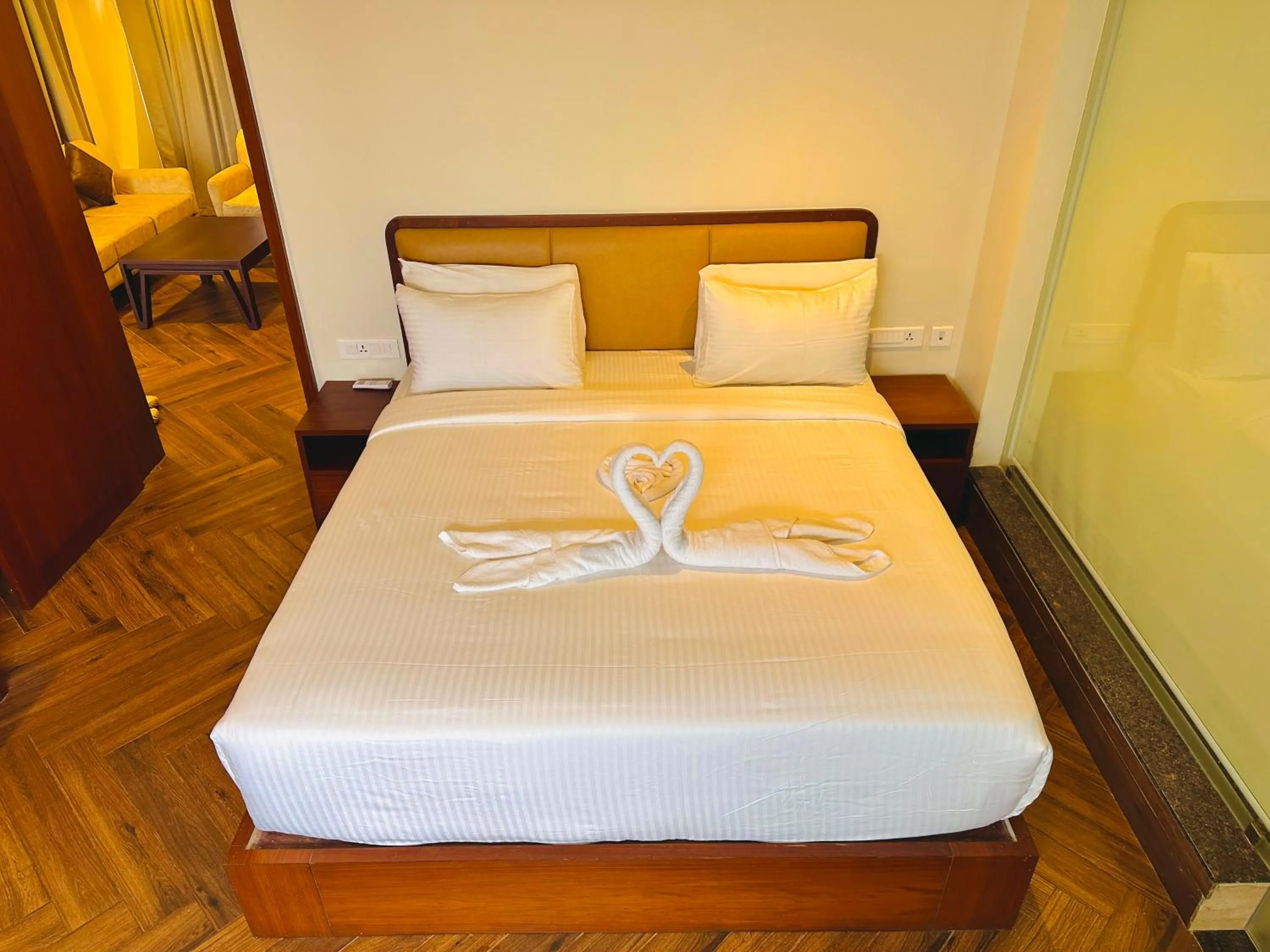 Bed in Talenresort Vythiri Villas