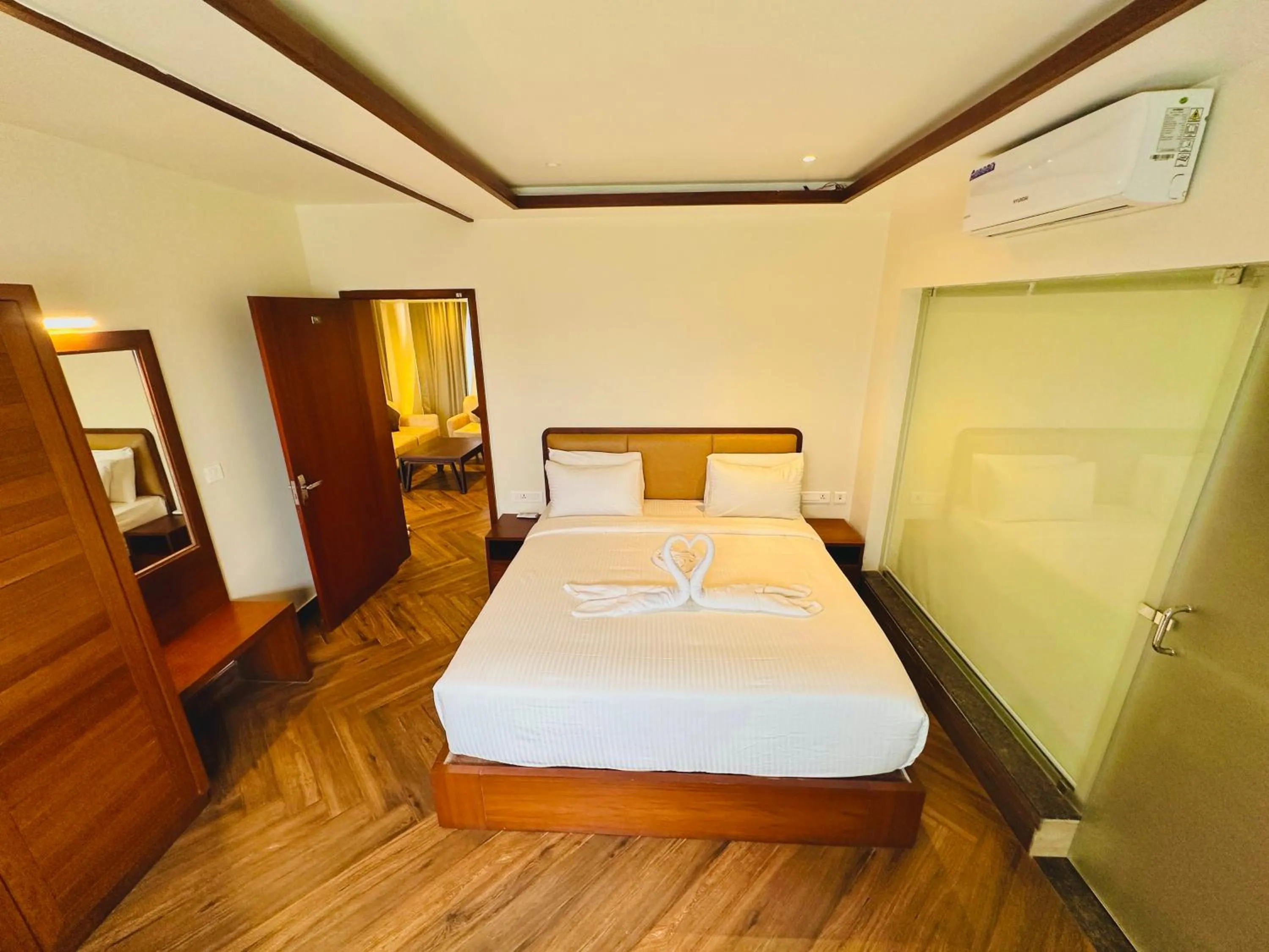 Bedroom, Bed in Talenresort Vythiri Villas