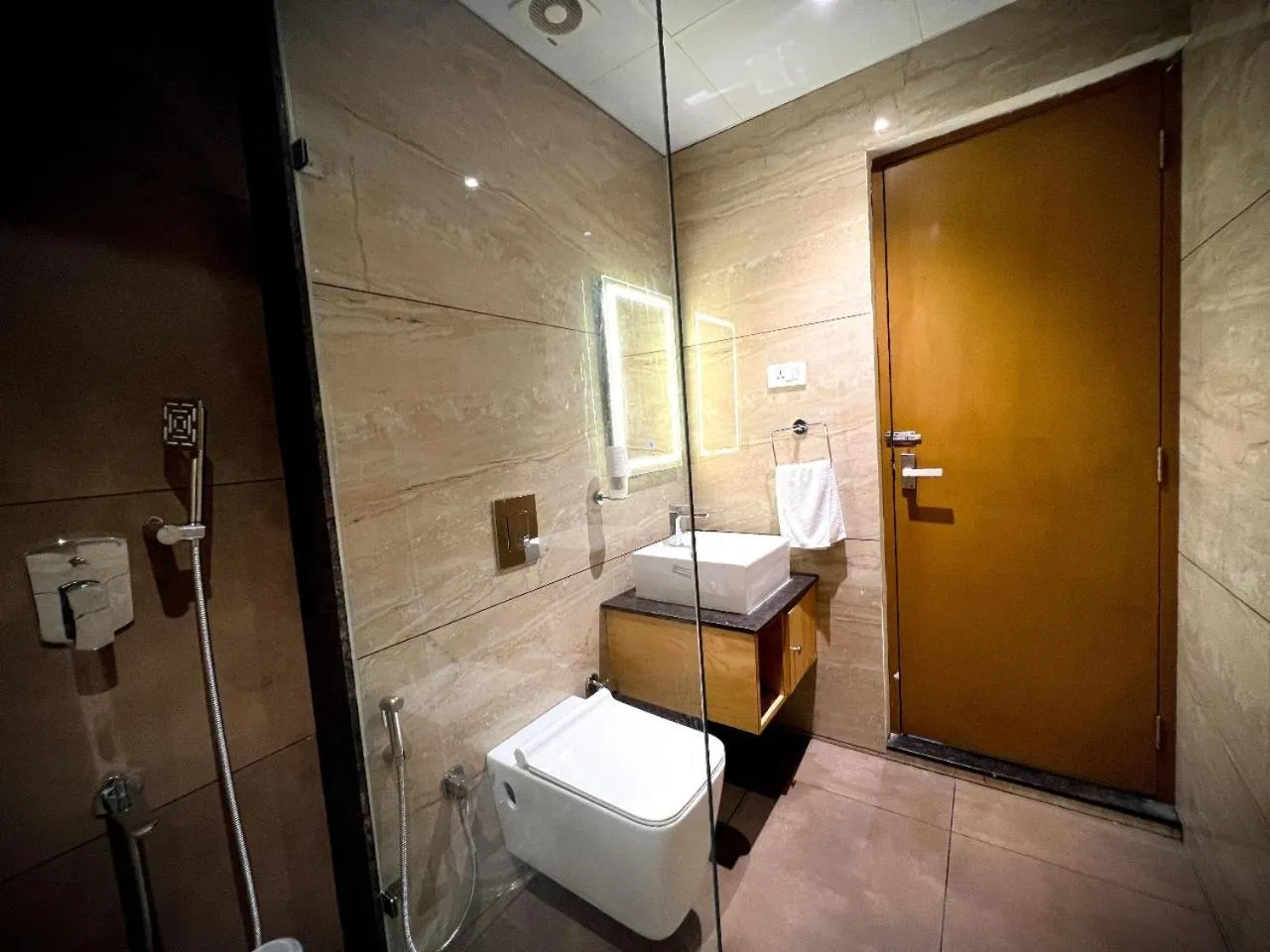 Shower in Talenresort Vythiri Villas