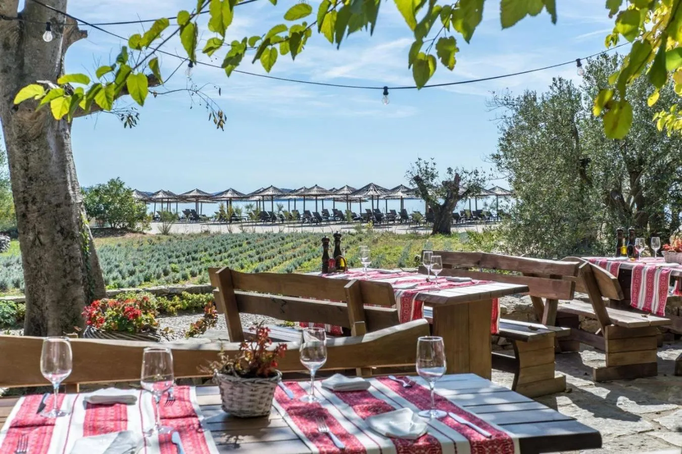 Restaurant/places to eat in Amadria Exclusive Beach Villa