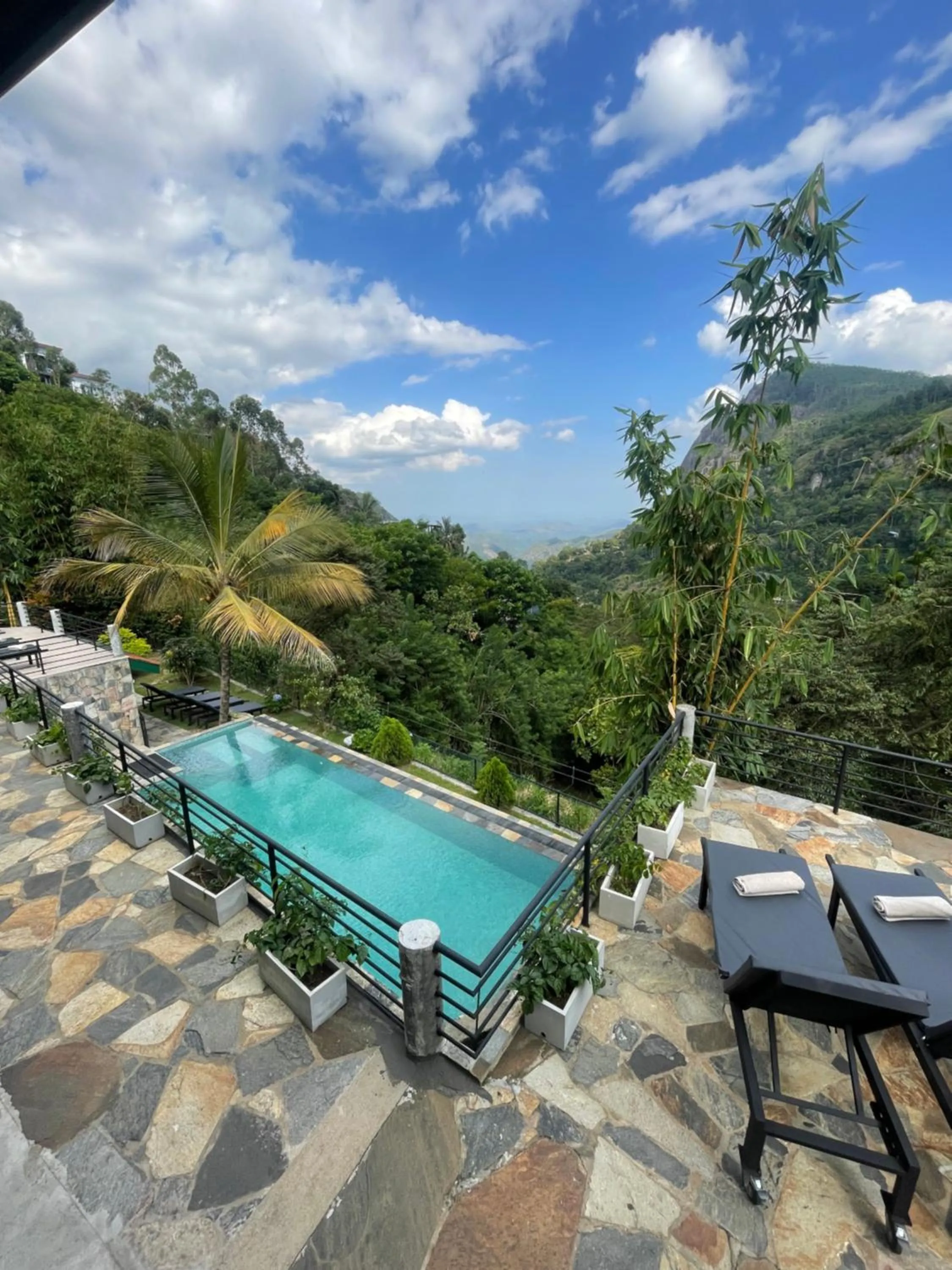 Swimming pool in Zion View Ella Green Retreat