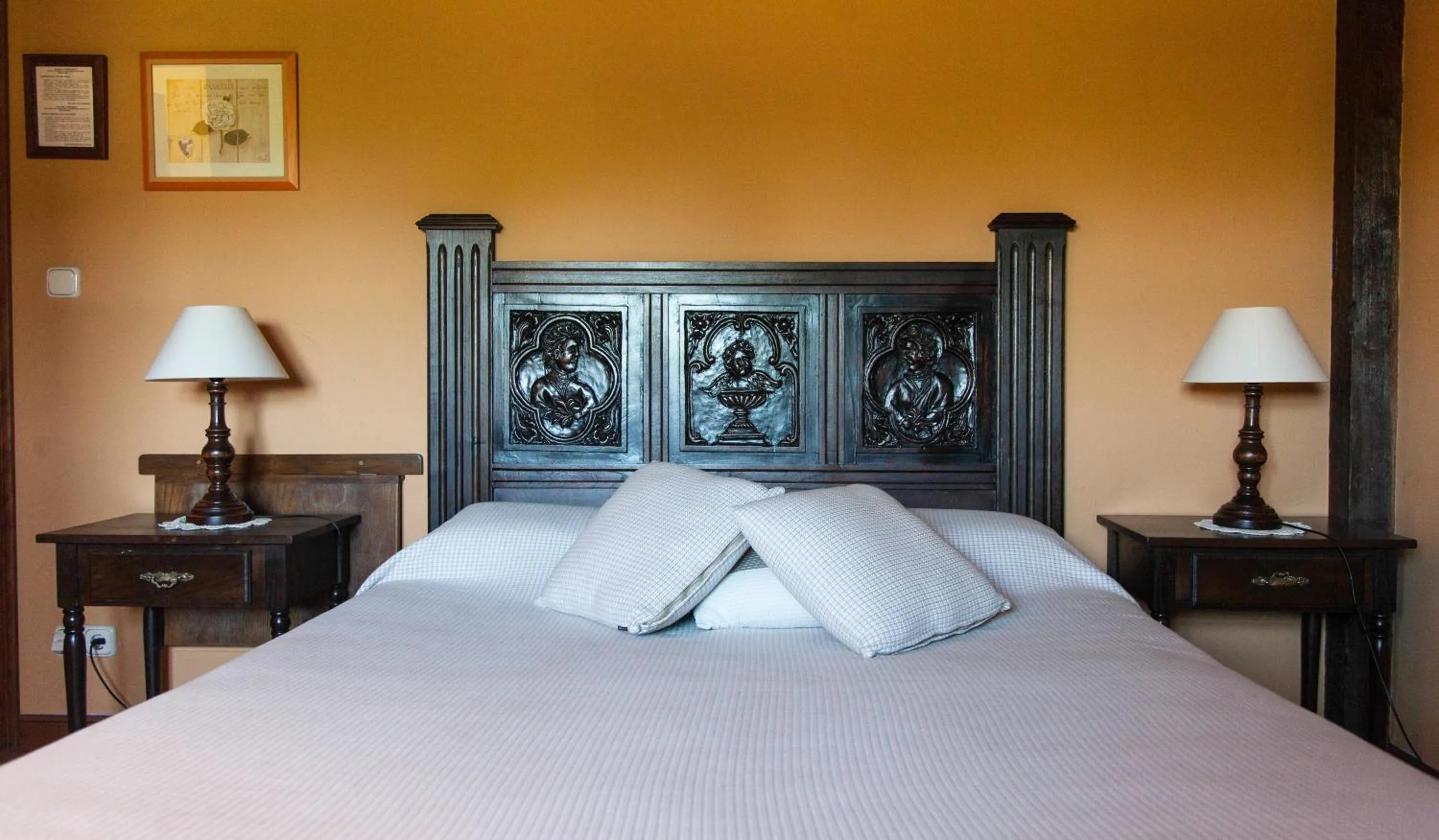 Bed in Kanpoeder - Adults Only