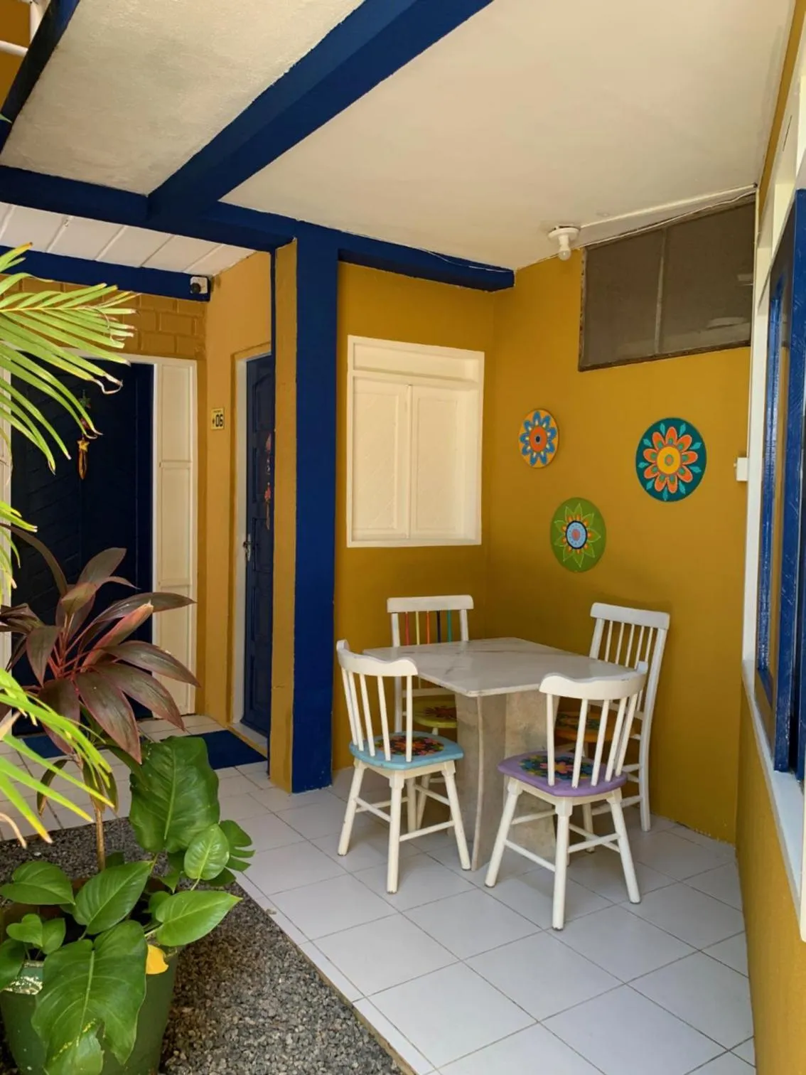 Restaurant/places to eat in Pousada Girassol