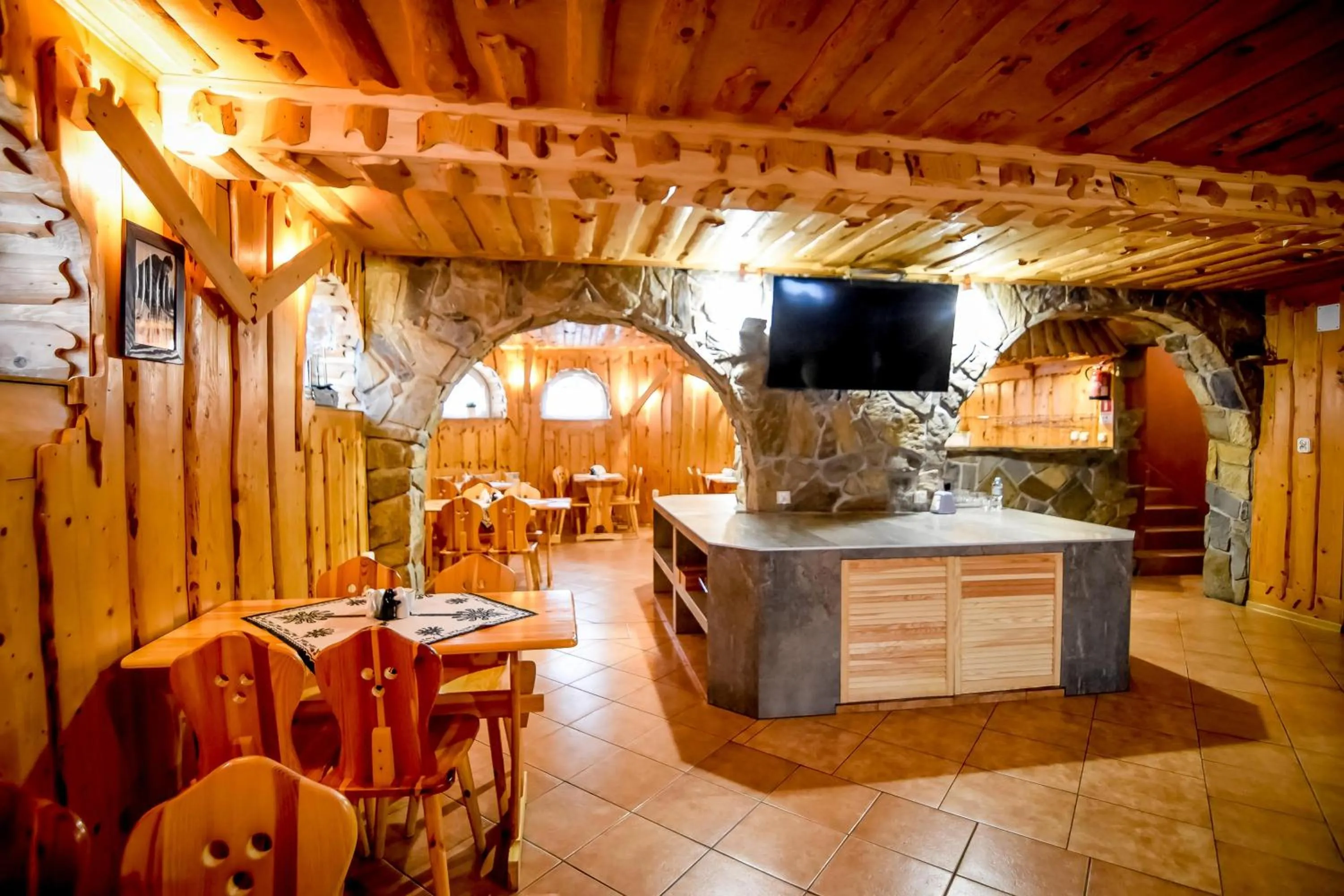 Restaurant/places to eat in Willa Znana - komfortowe noclegi 200 m od Krupówek