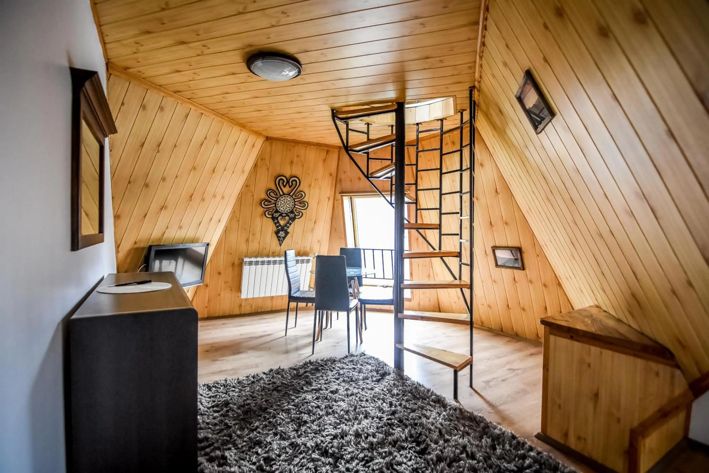 TV and multimedia in Willa Znana - komfortowe noclegi 200 m od Krupówek