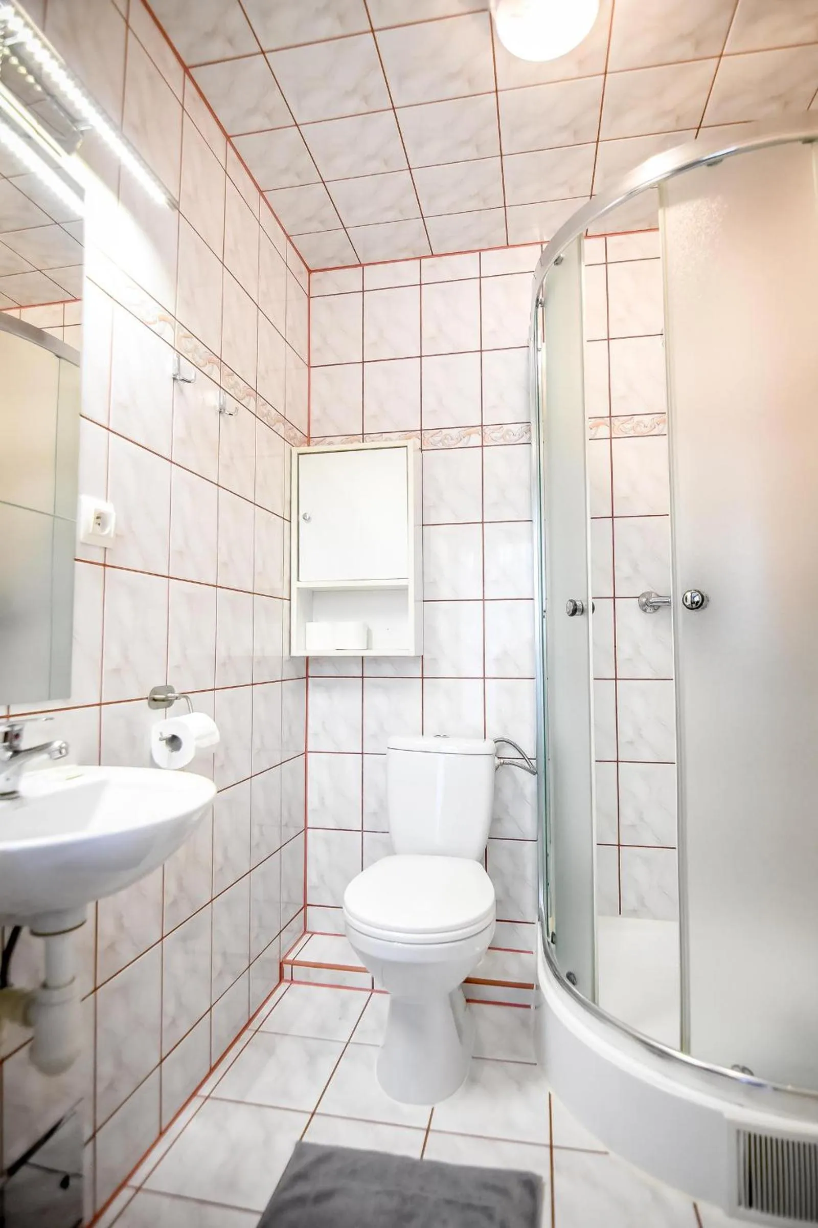 Shower in Willa Znana - komfortowe noclegi 200 m od Krupówek