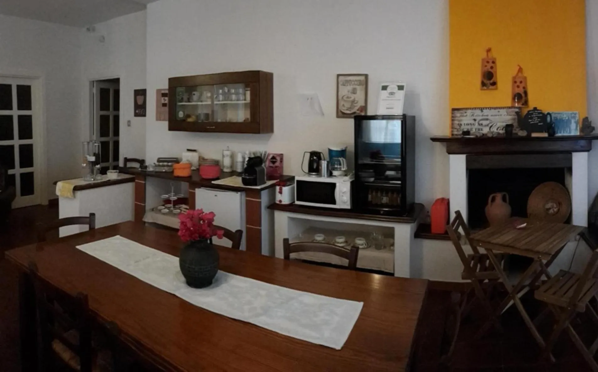 Communal lounge/ TV room in Al Sole Di Pula