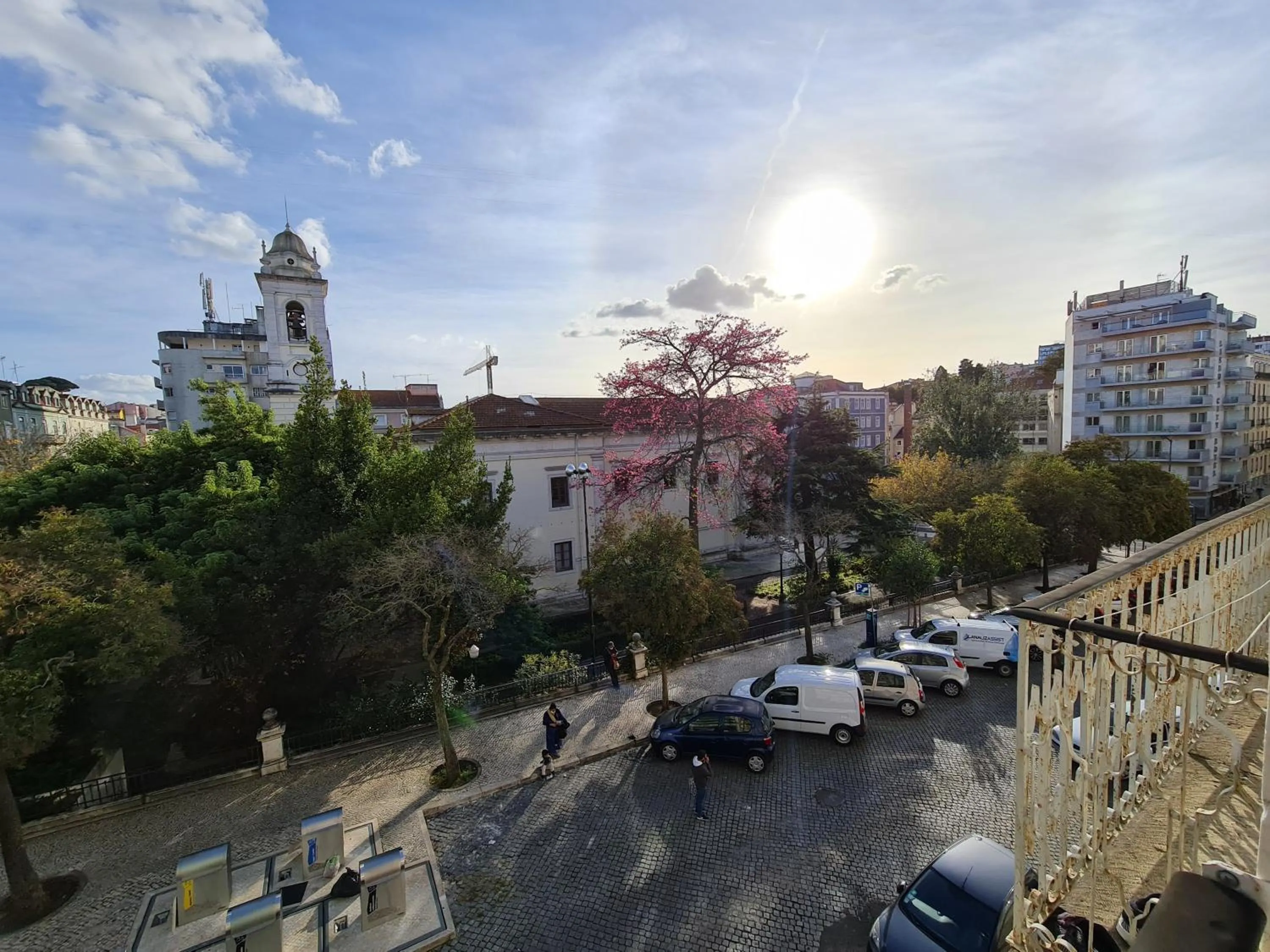 Shangri-La Hostel Anjos