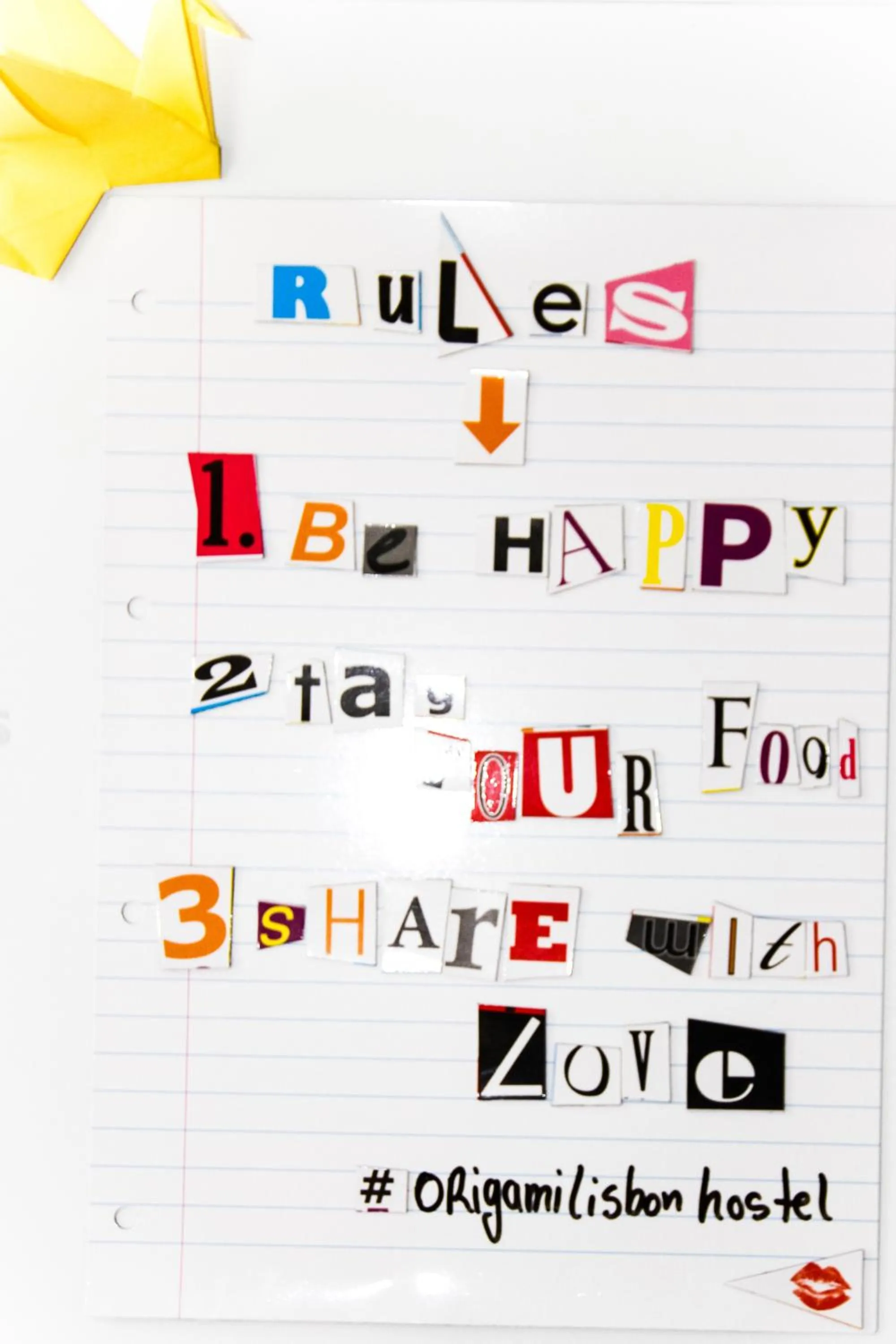 Kitchen or kitchenette in Shangri-La Hostel Anjos