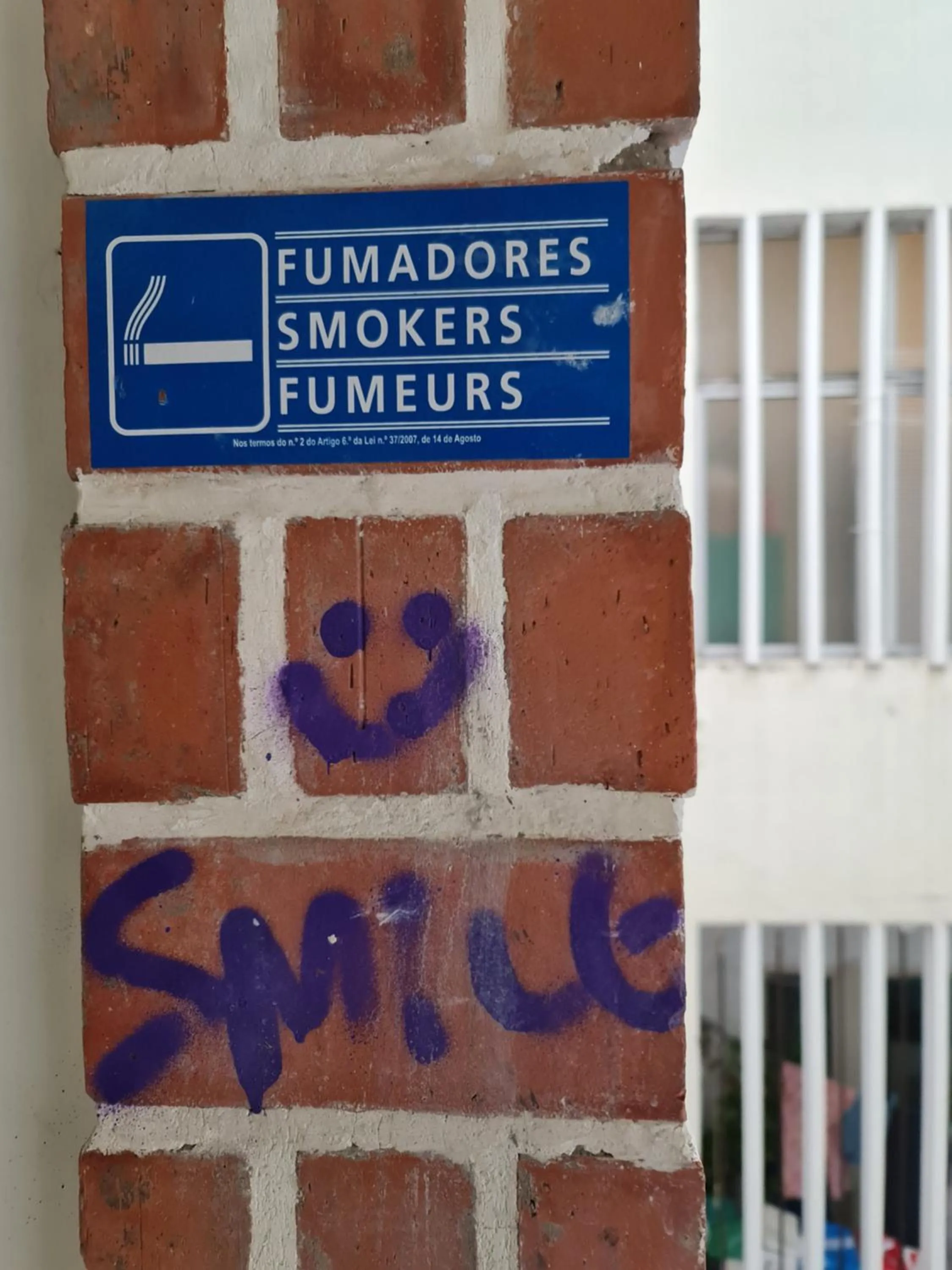 Shangri-La Hostel Anjos