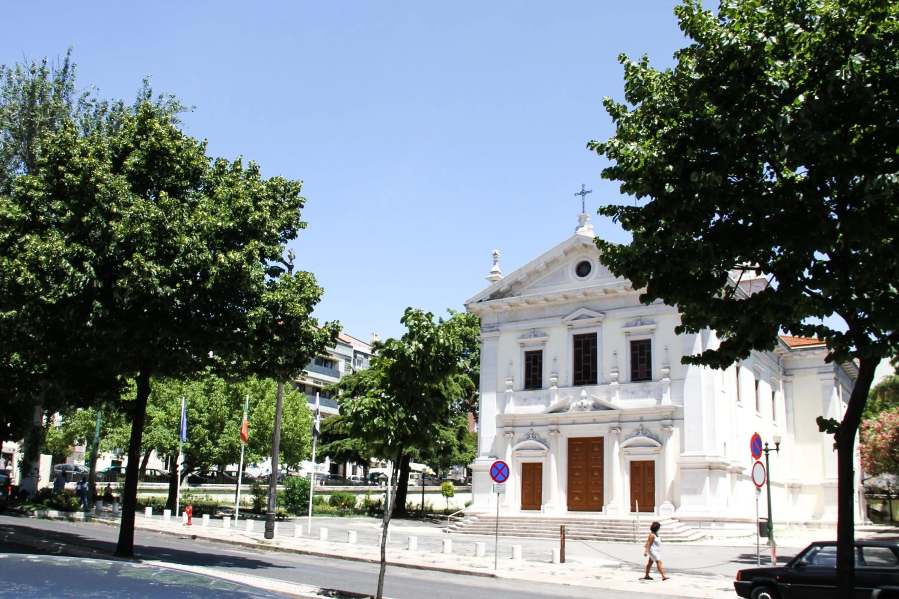 Nearby landmark in Shangri-La Hostel Anjos