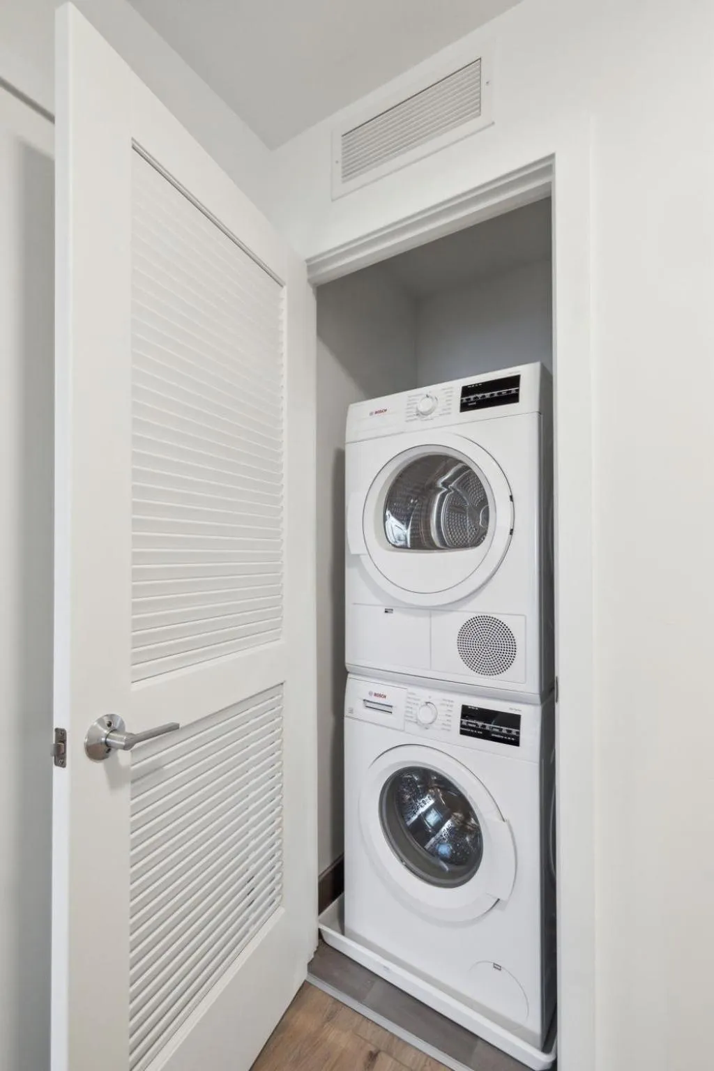 washing machine in Placemakr Buzzard Point