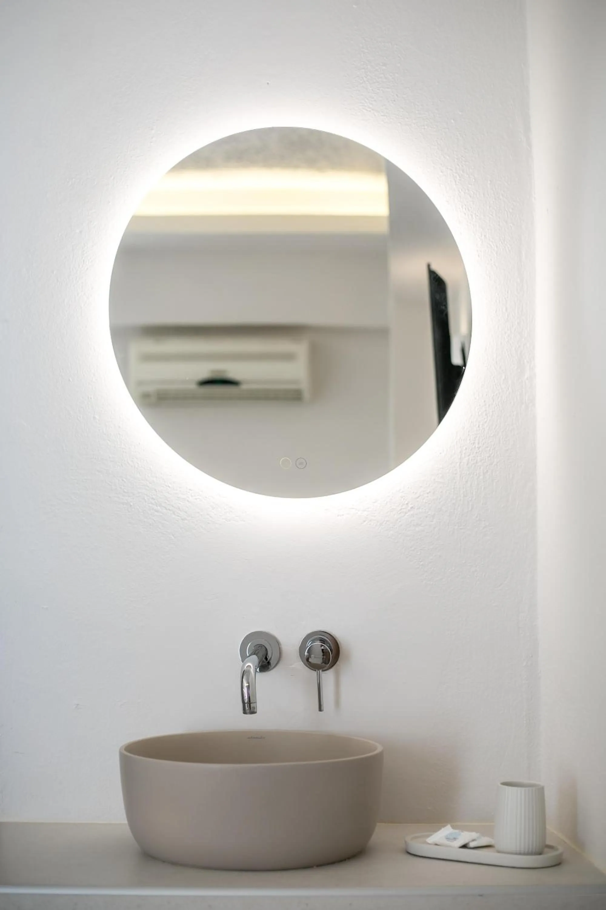 Bathroom in Nikos BnB