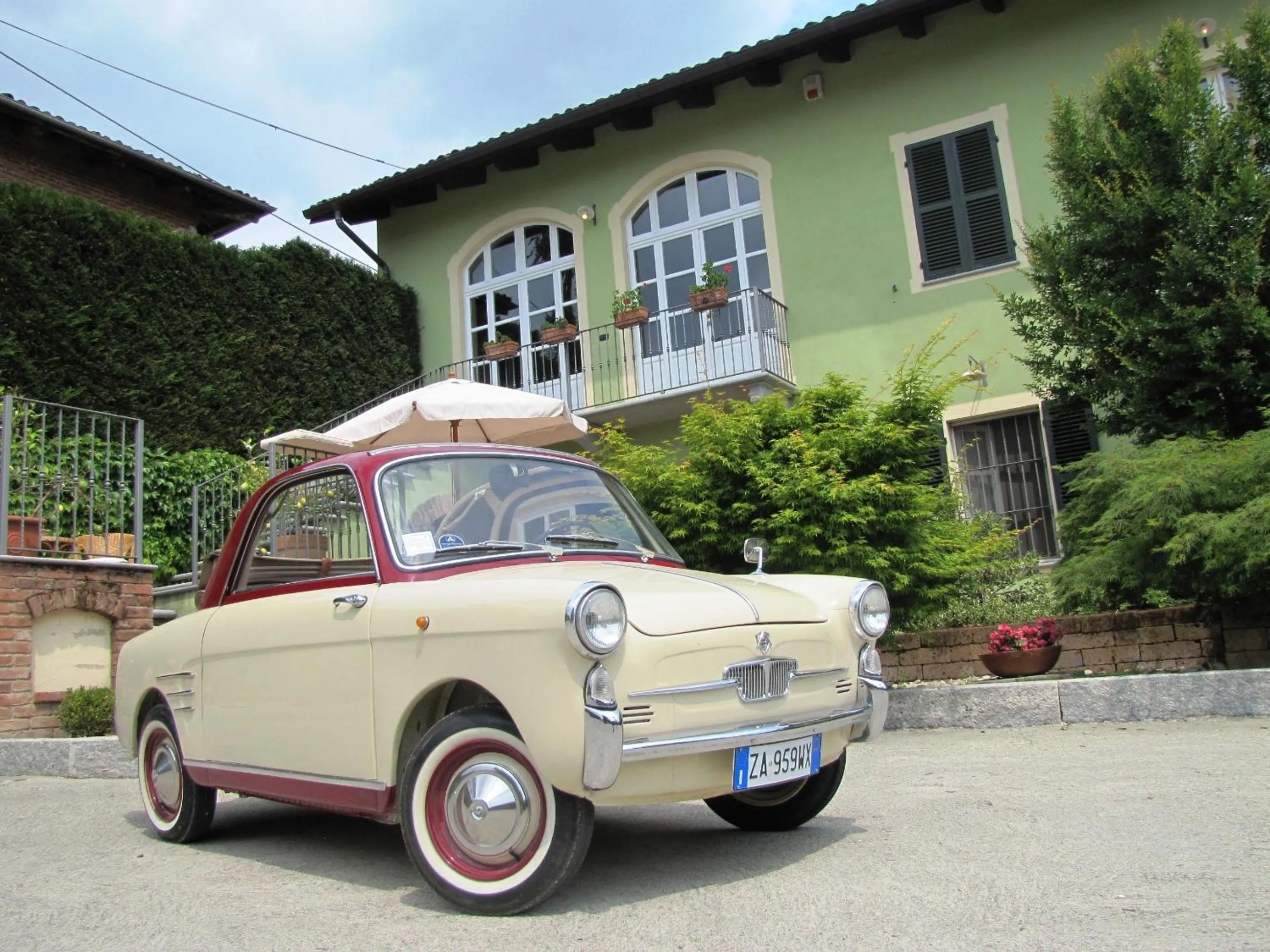 Facade/entrance in B&B La Bianchina