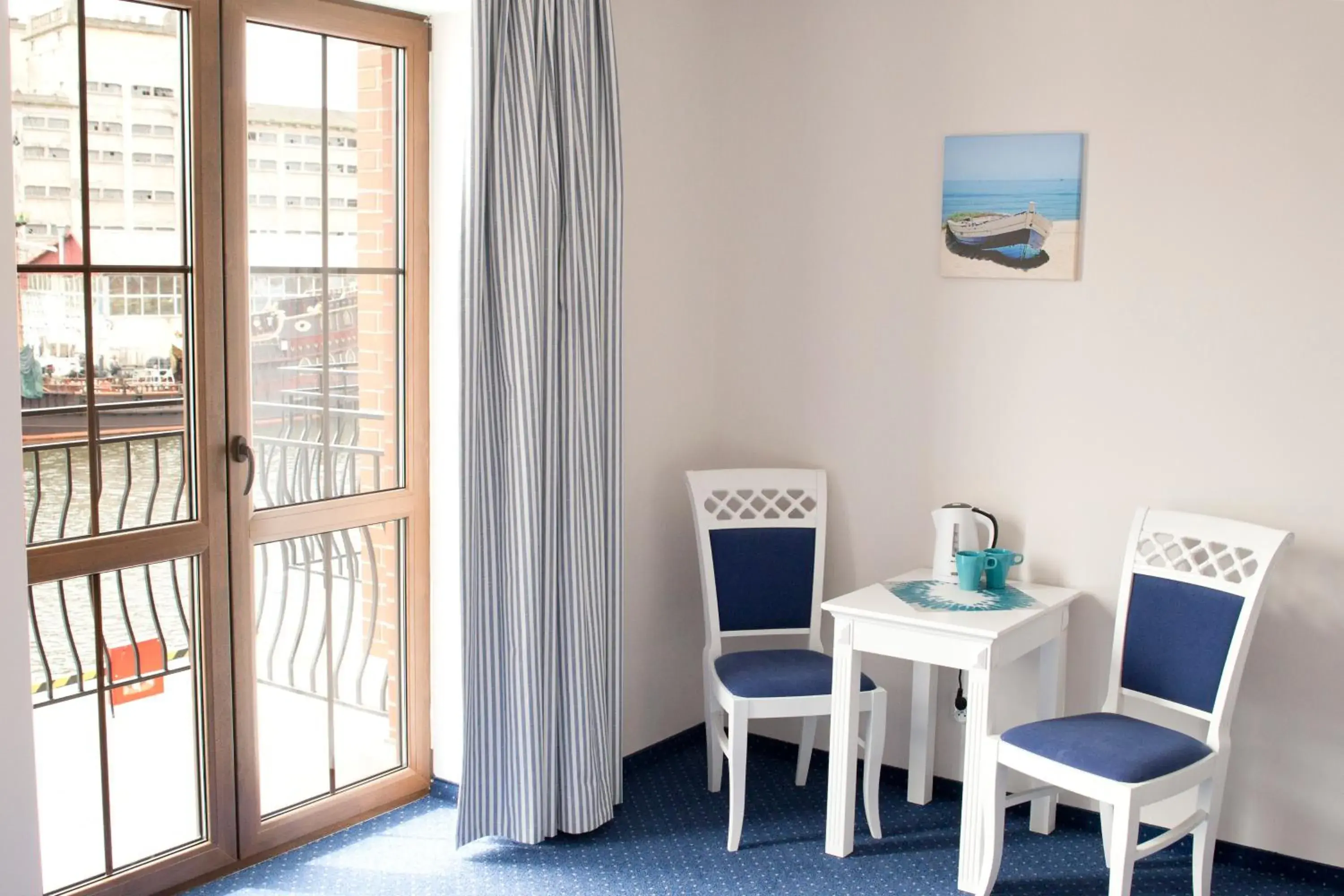 Double or Twin Room with Harbor View in Portobello Double or Twin Room with Harbor View in Portobello