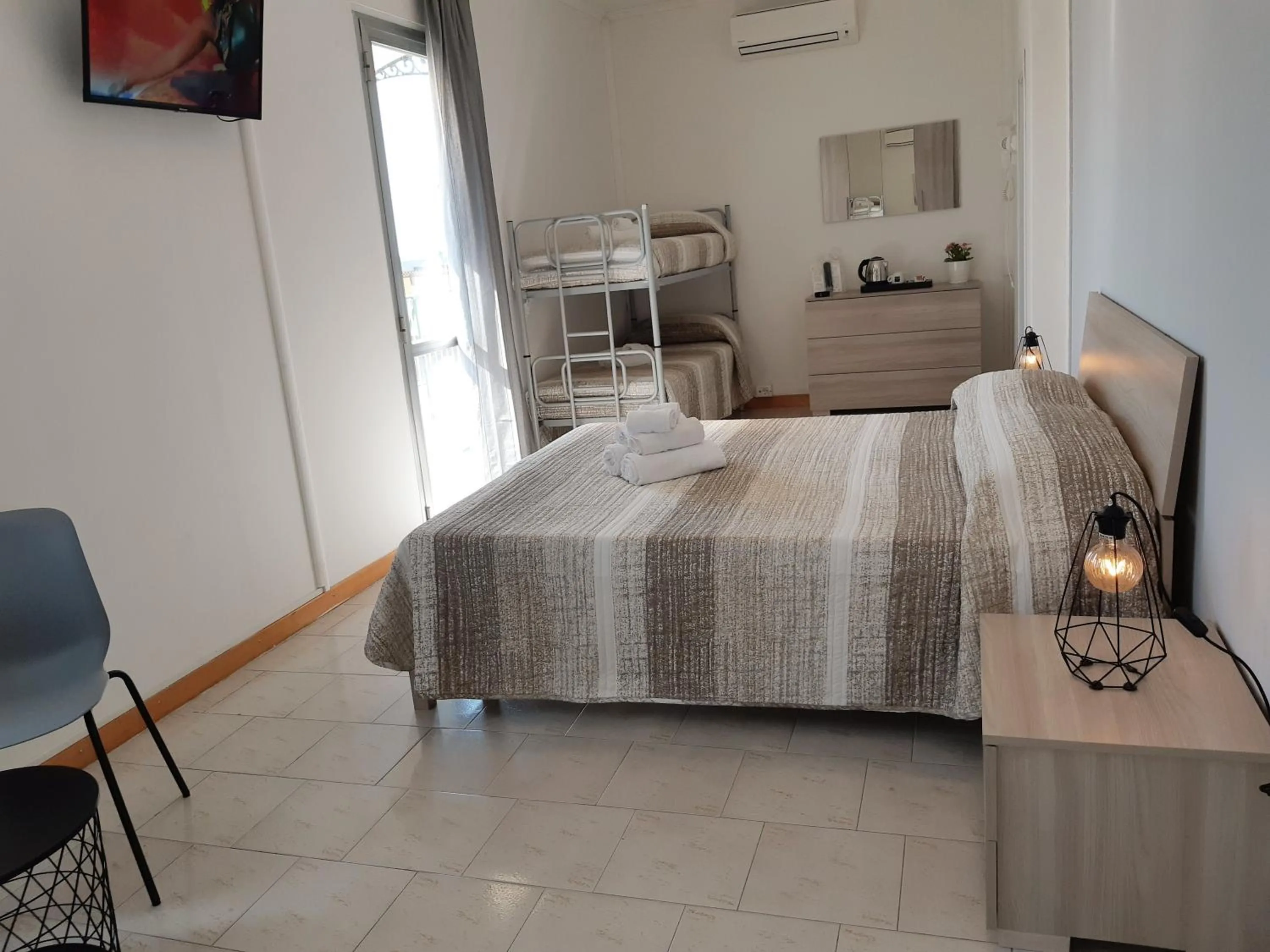 Photo of the whole room, Bed in Hotel Mara