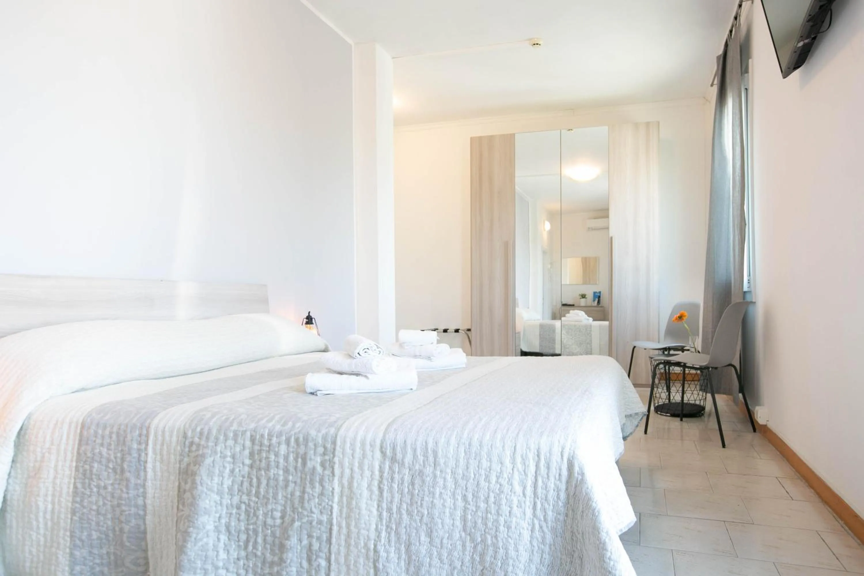 Photo of the whole room, Bed in Hotel Mara