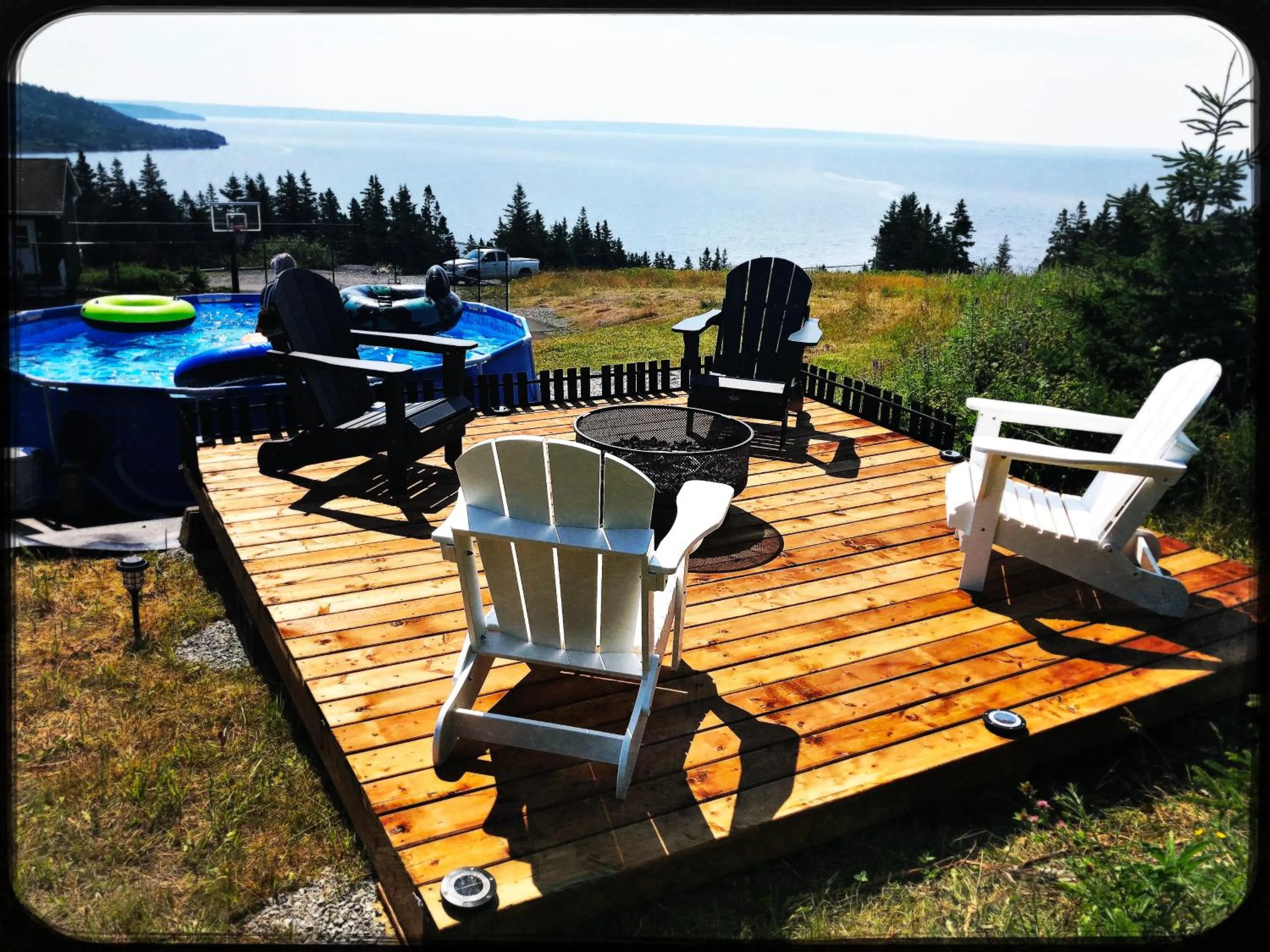Swimming pool in The Iona Heights Inn