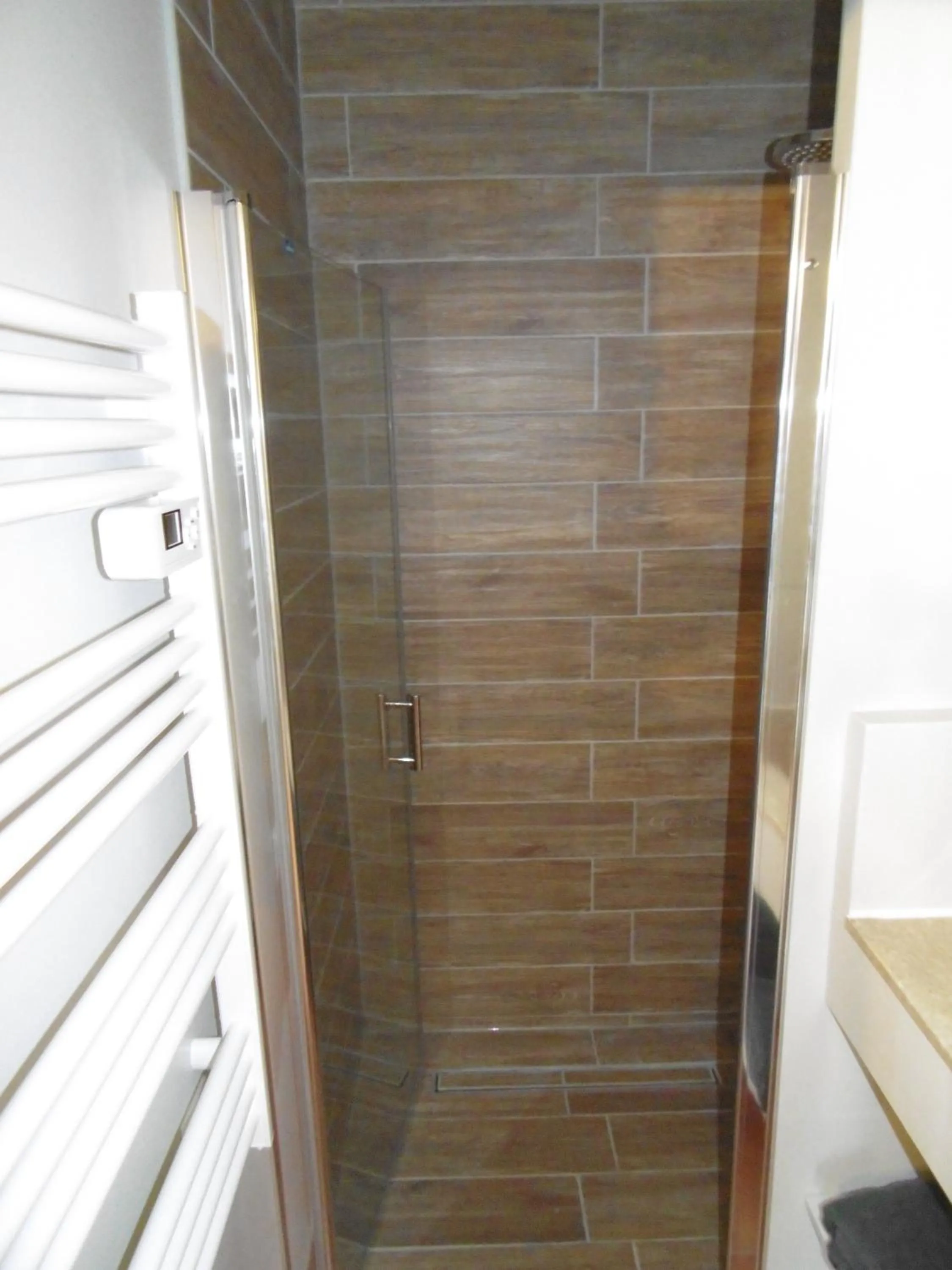 Shower in Les Terrasses de Valensole