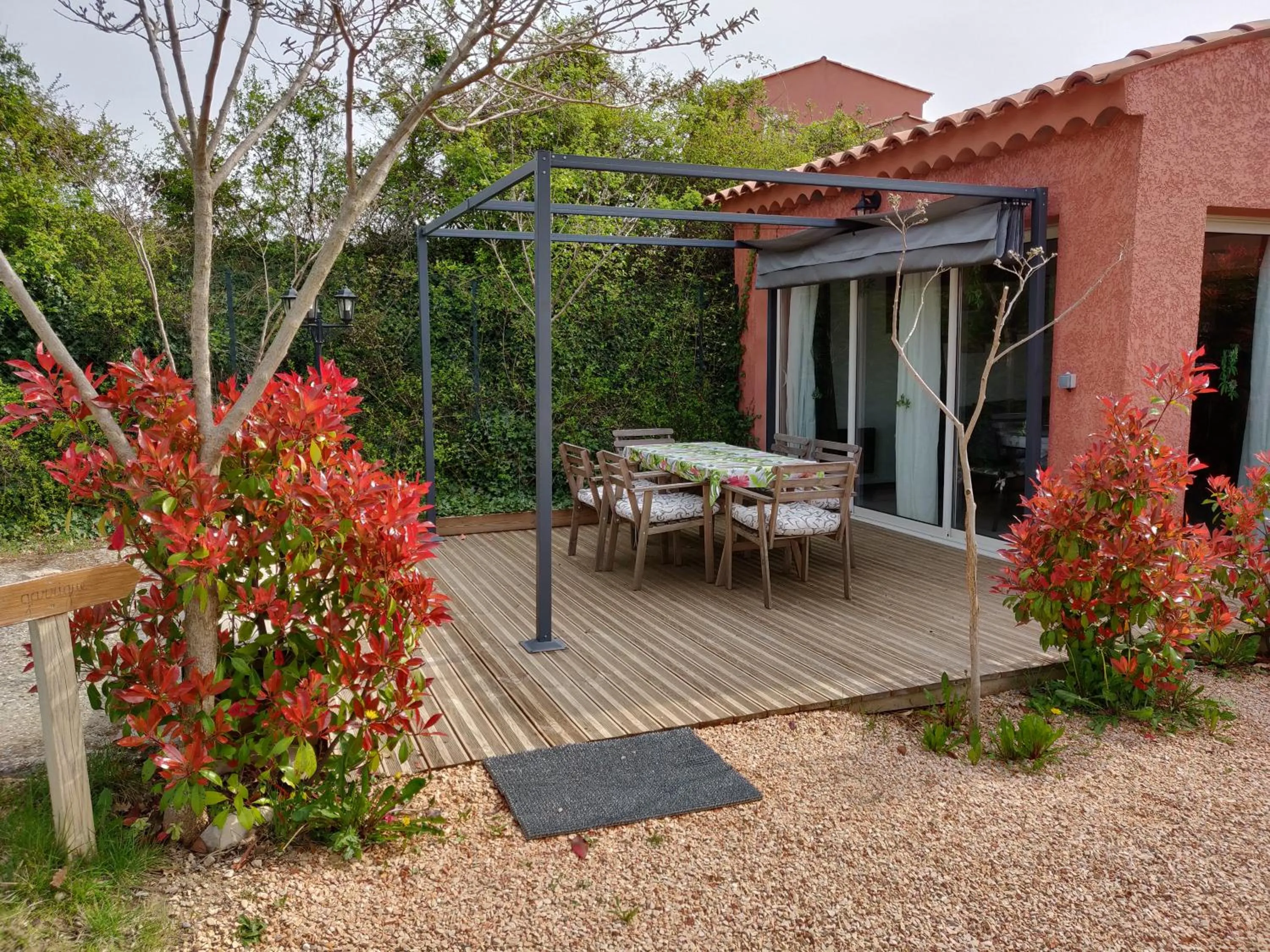 Patio in Les Terrasses de Valensole