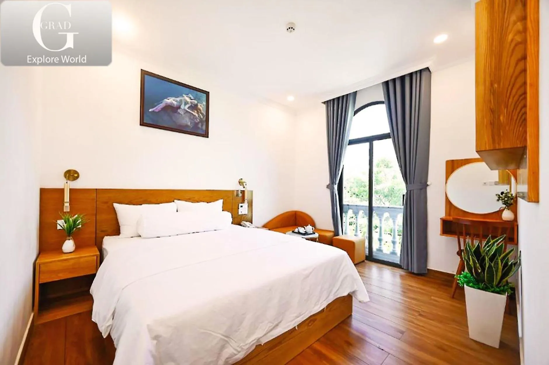 Bed in Ly Ly Hotel 2