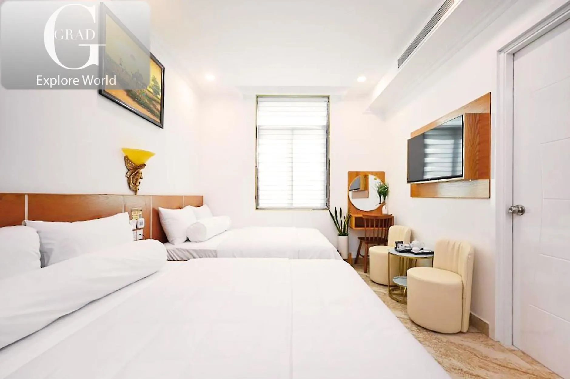 Bed in Ly Ly Hotel 2