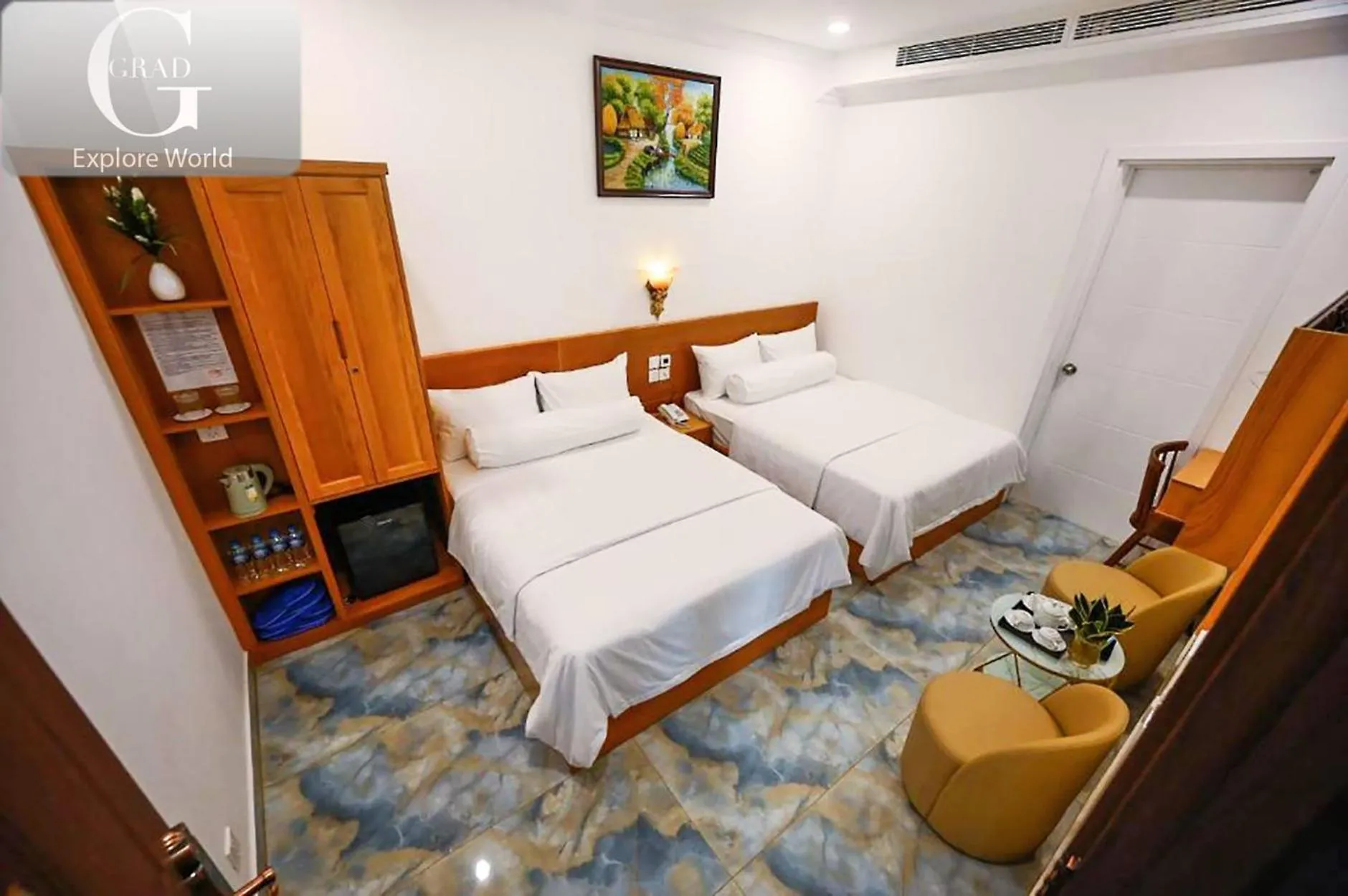 Bed in Ly Ly Hotel 2