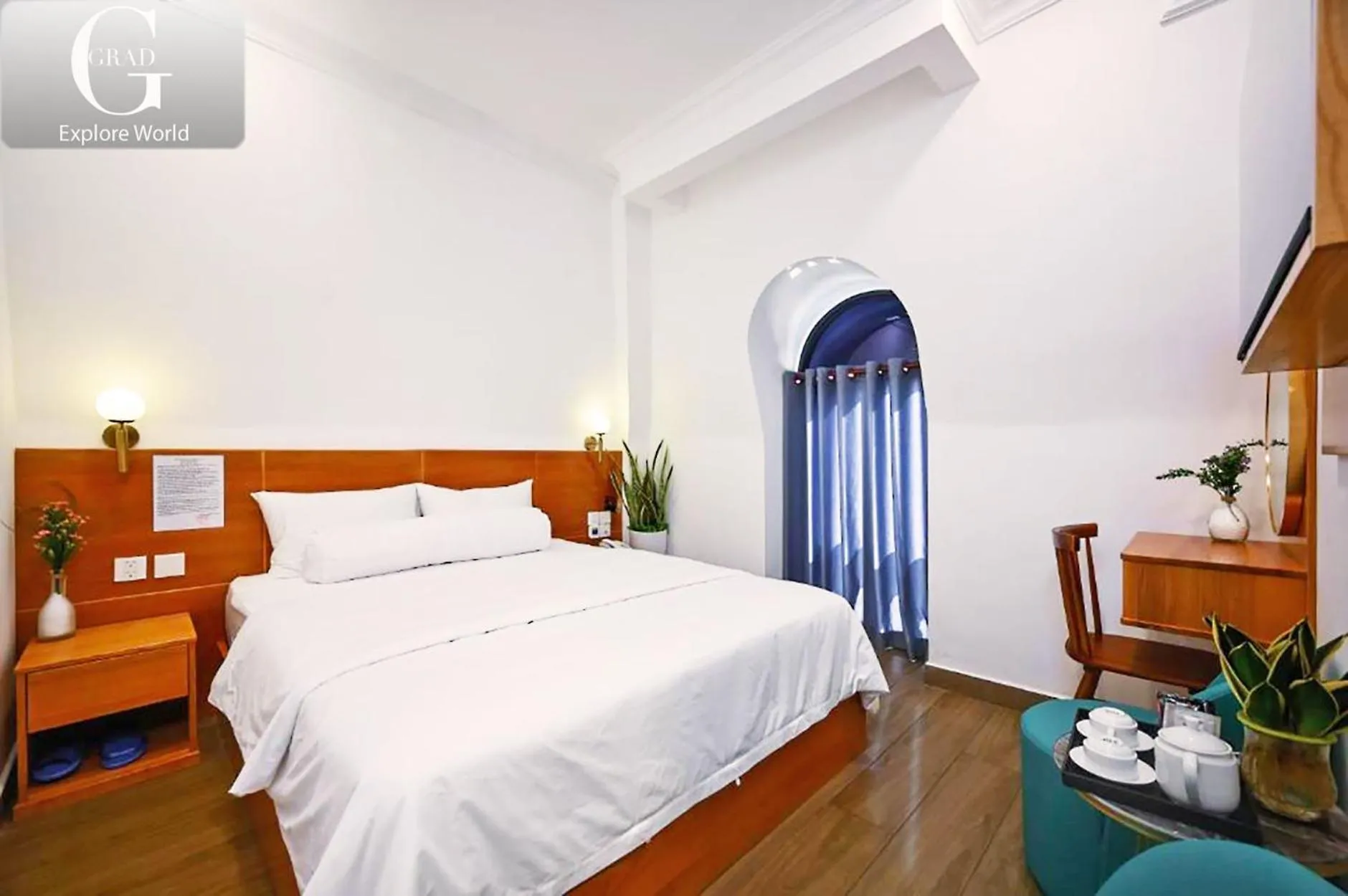 Bed in Ly Ly Hotel 2